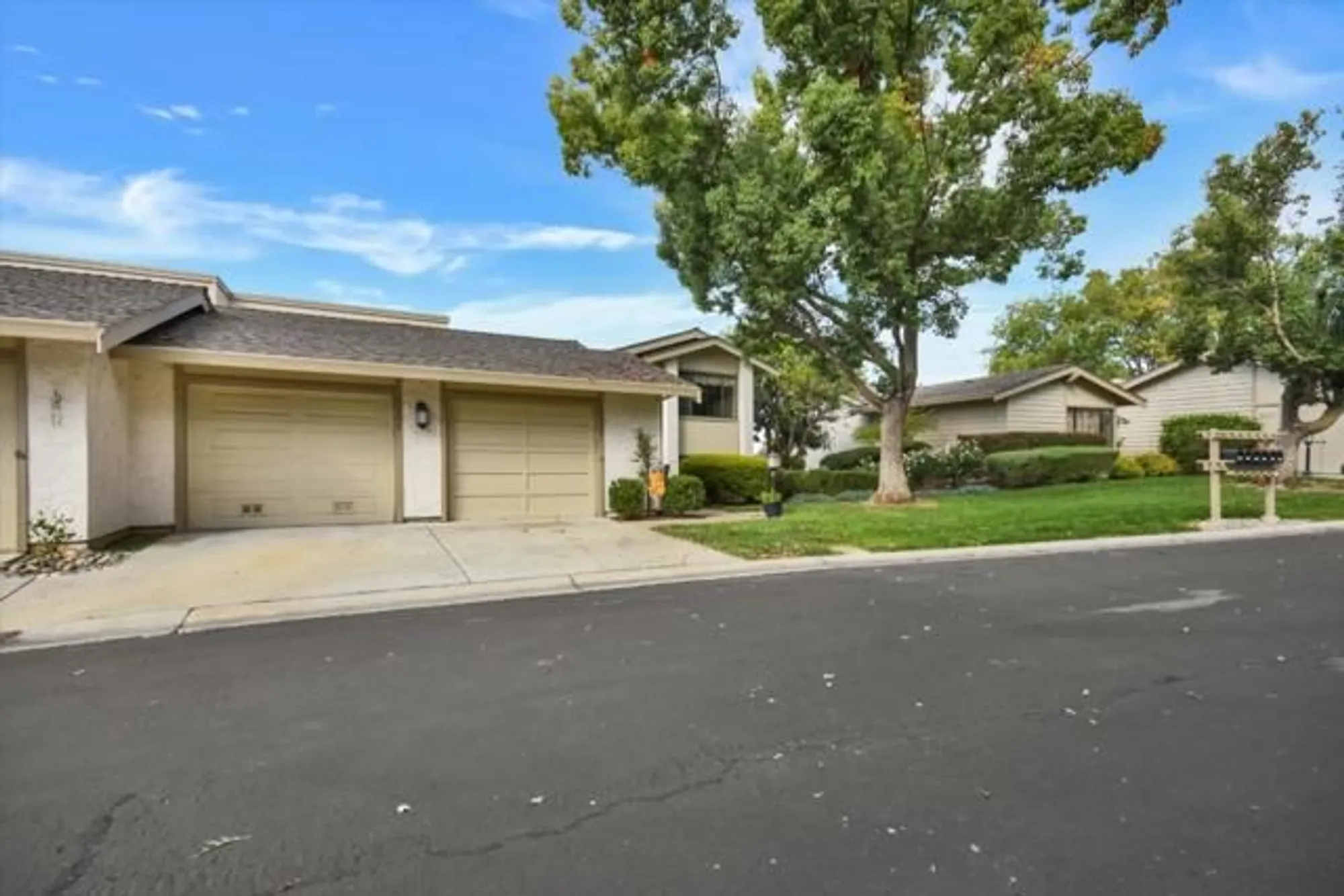 Property Slideshow image 42 of 59 | 7302 via granja, San Jose, CA, 95135