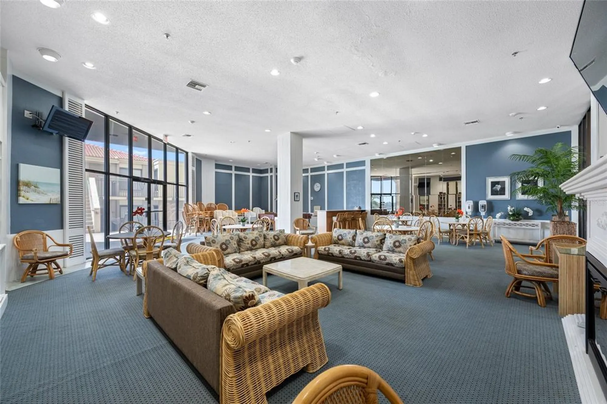 Property Slideshow image 43 of 54 | 6372 palma del mar blvd s apt 601, St Petersburg, FL, 33715