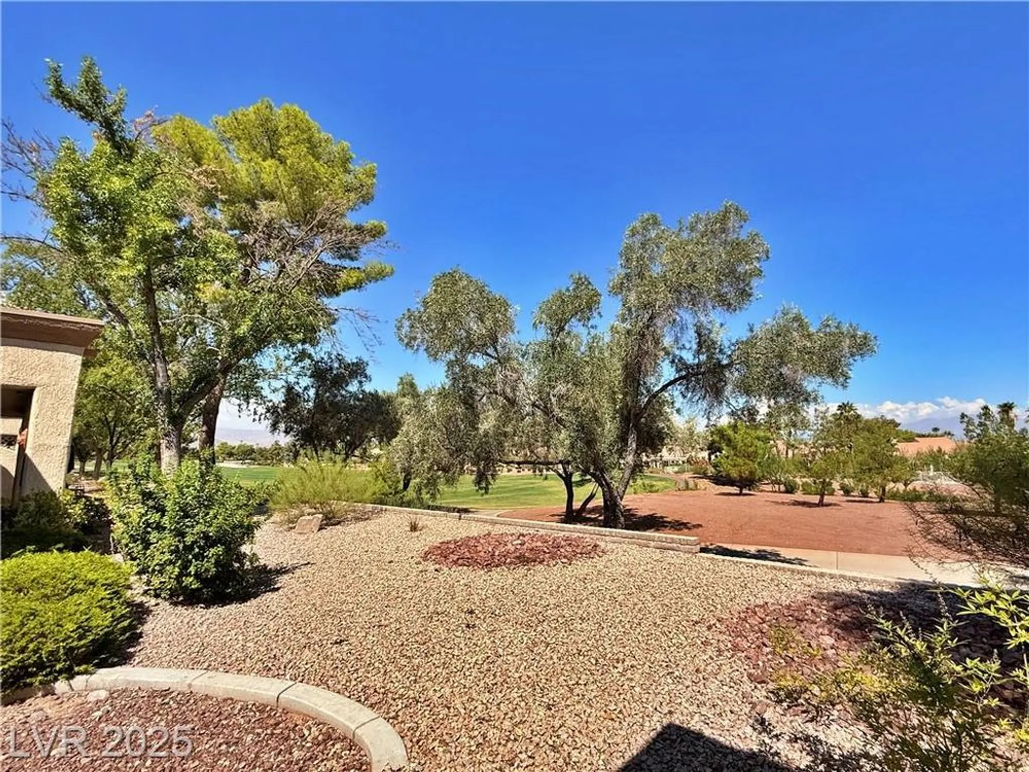 Property Slideshow image 23 of 63 | 9012 sundial dr, Las Vegas, NV, 89134