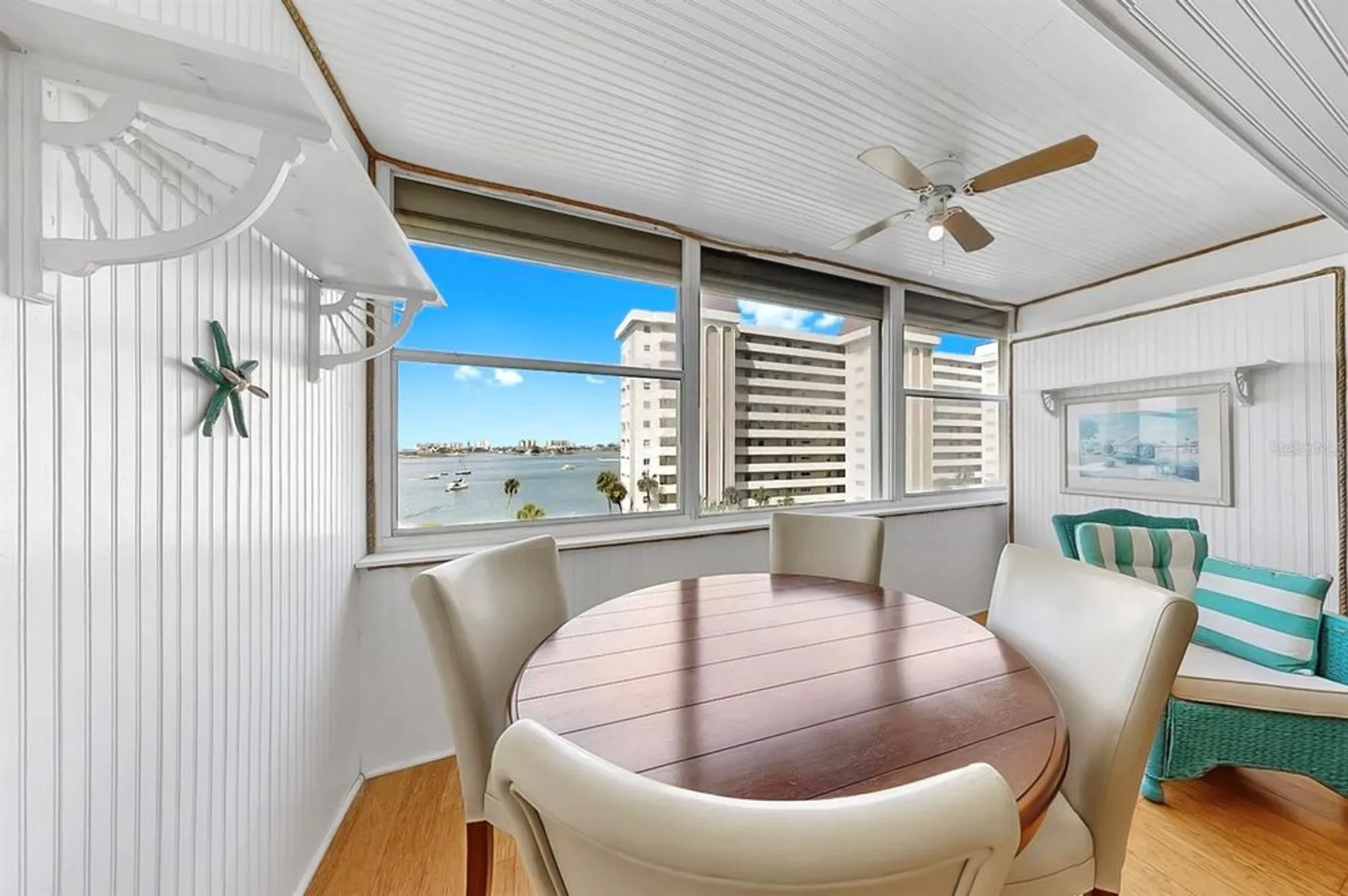 Property Slideshow image 34 of 46 | 4550 cove cir apt 605, Saint Petersburg, FL, 33708