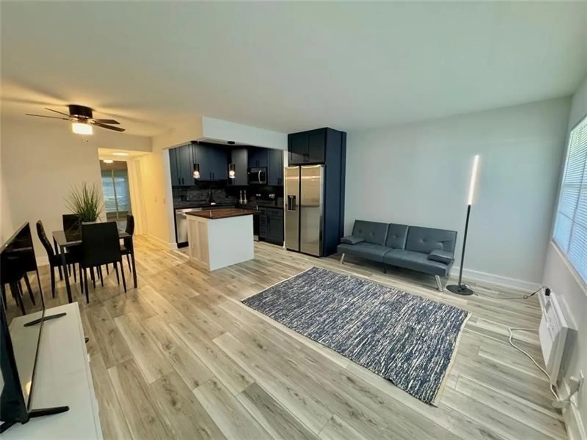 Property Slideshow image 4 of 27 | 115 upminster e # 115, Deerfield Beach, FL, 33442