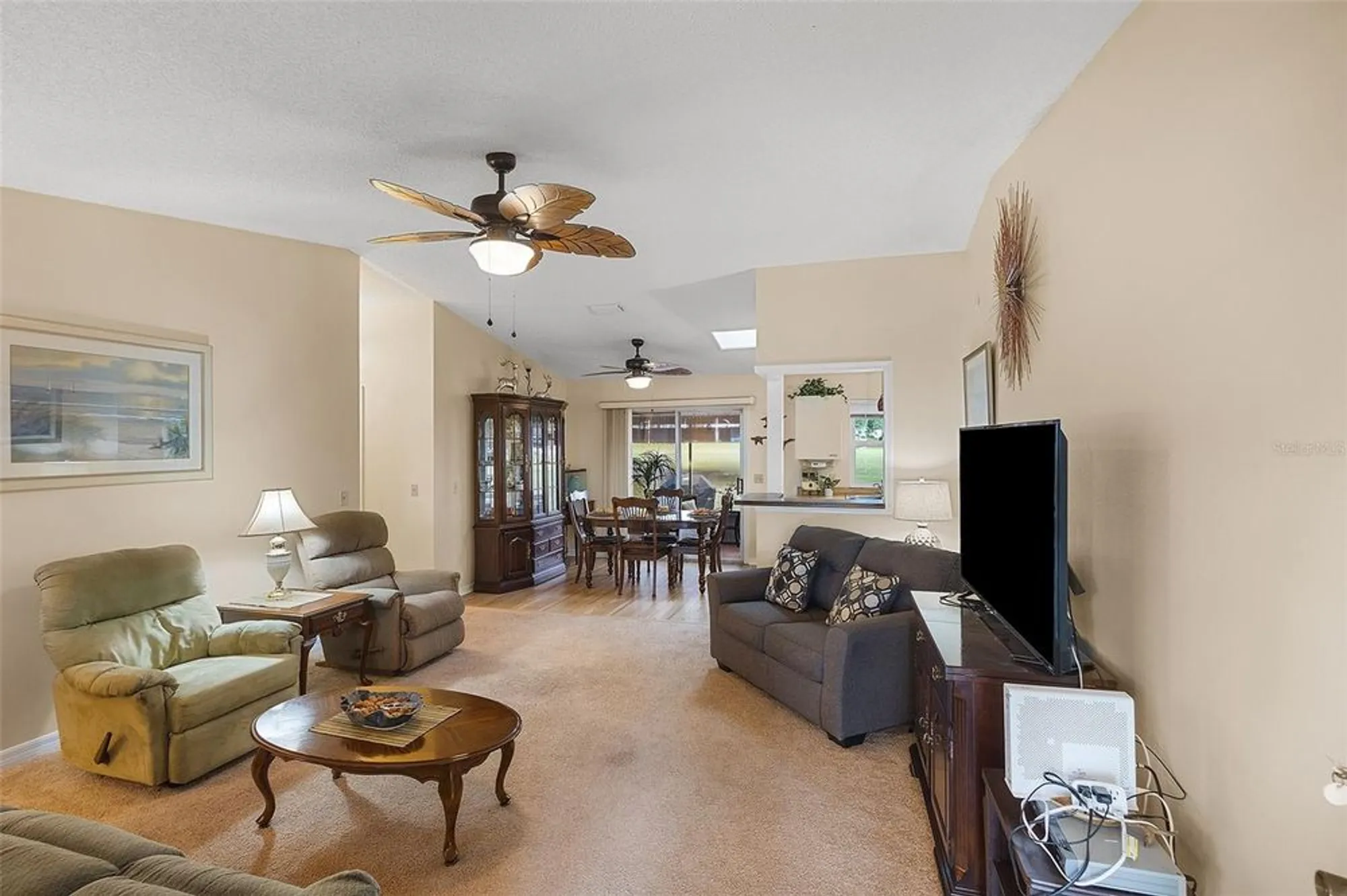 Property Slideshow image 7 of 34 | 1536 e schwartz blvd, The Villages, FL, 32159