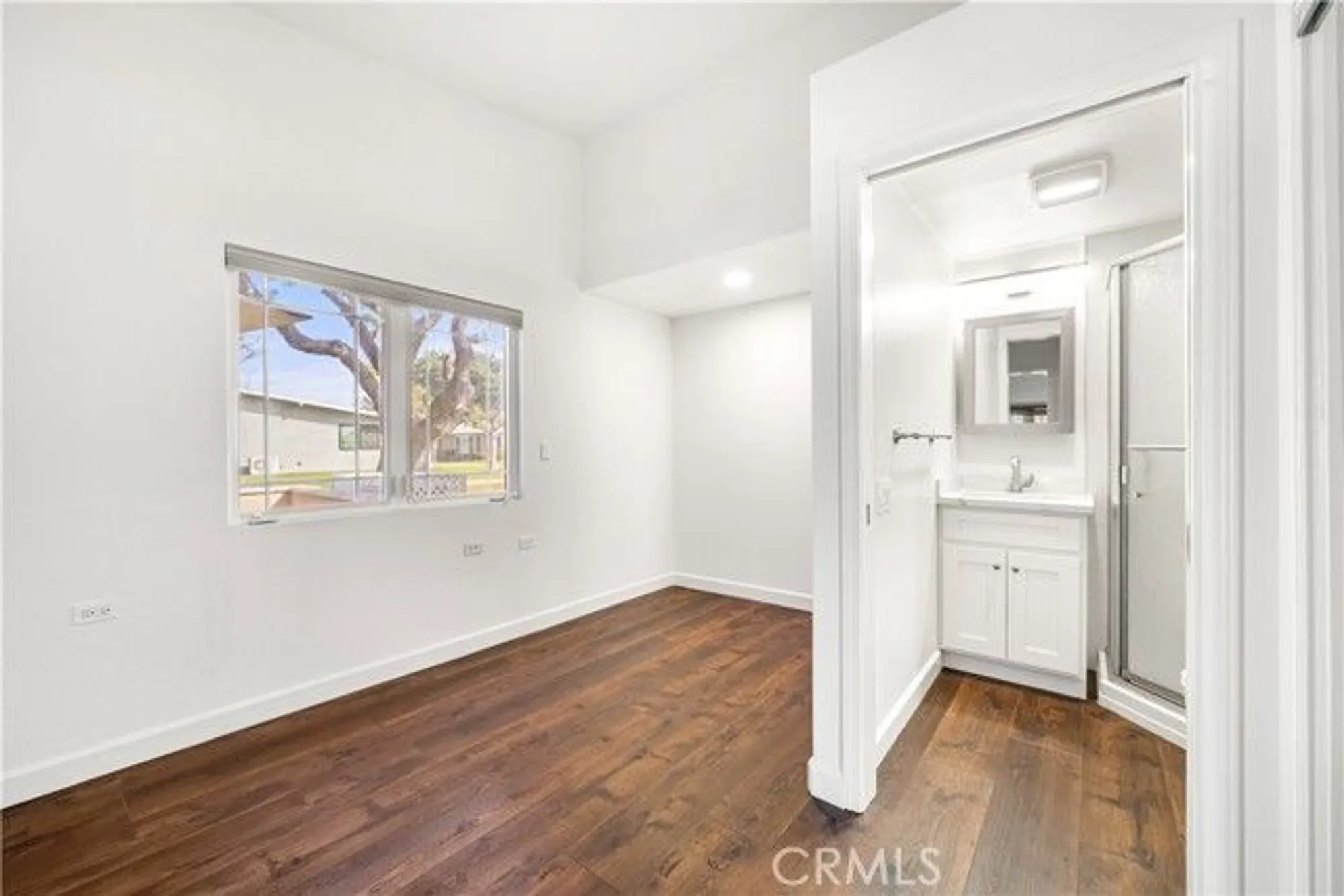 Property Slideshow image 12 of 38 | 1560 interlachen rd, Seal Beach, CA, 90740