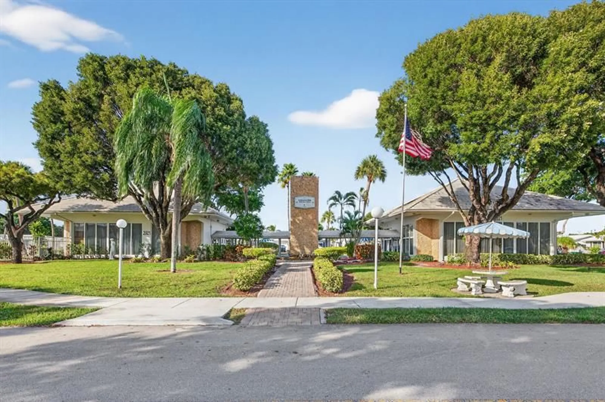 Property Slideshow image 38 of 49 | 2550 e golf blvd, Pompano Beach, FL, 33064