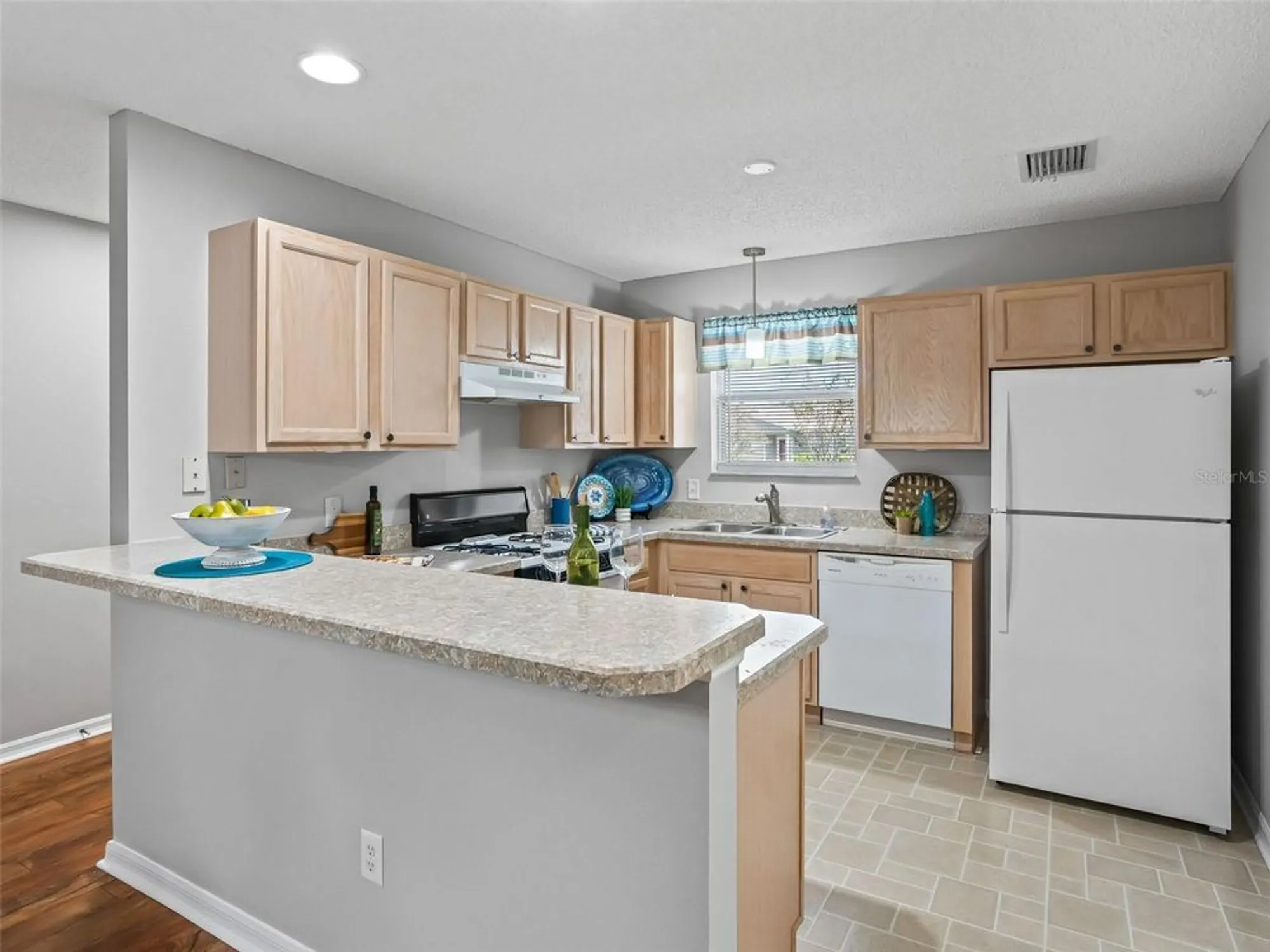 Property Slideshow image 11 of 57 | 17930 se 83rd melody ave, The Villages, FL, 32162