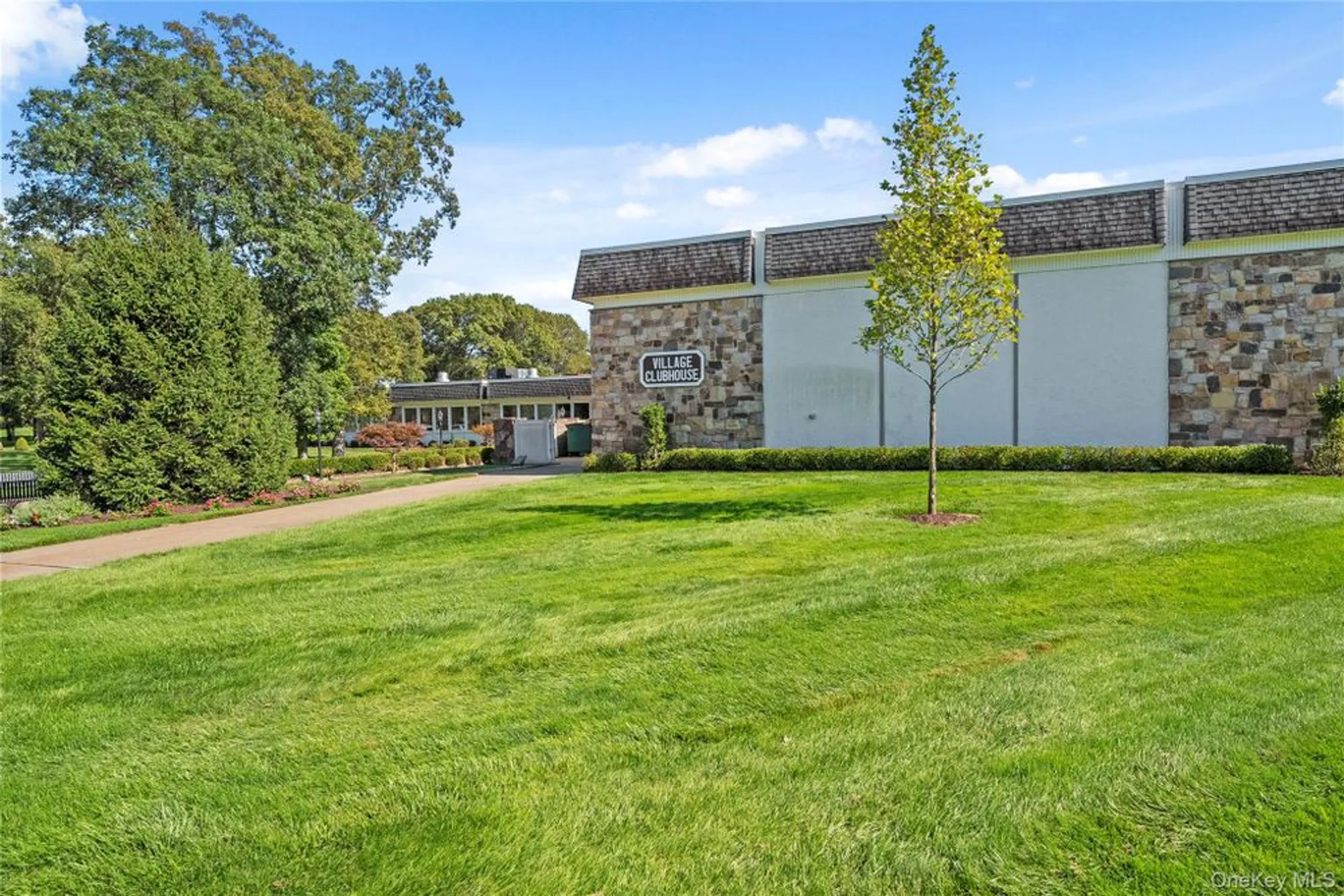 Property Slideshow image 16 of 20 | 227 blackpool ct d, Ridge, NY, 11961