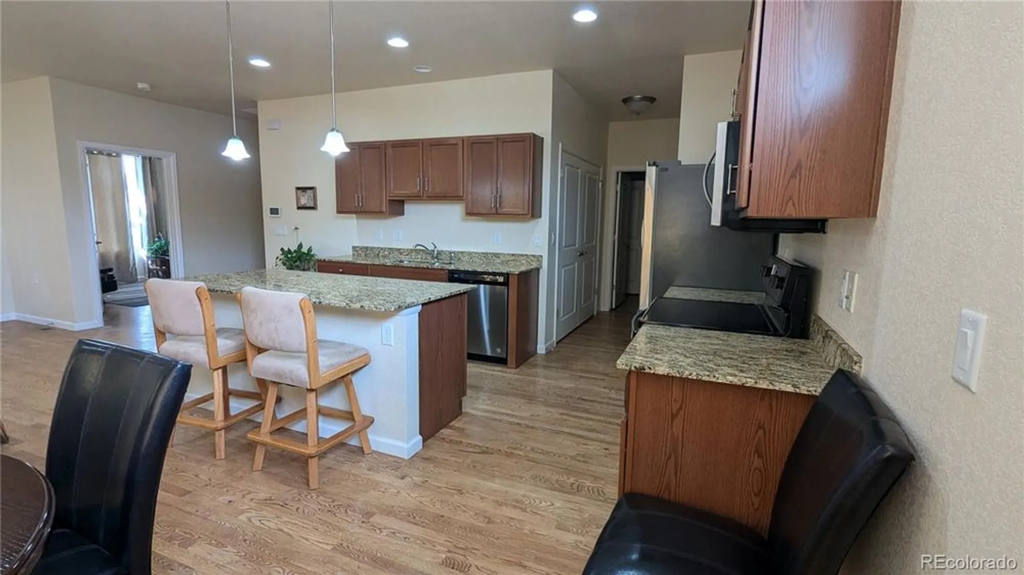 Property Slideshow image 9 of 22 | 12672 madison ct, Thornton, CO, 80241