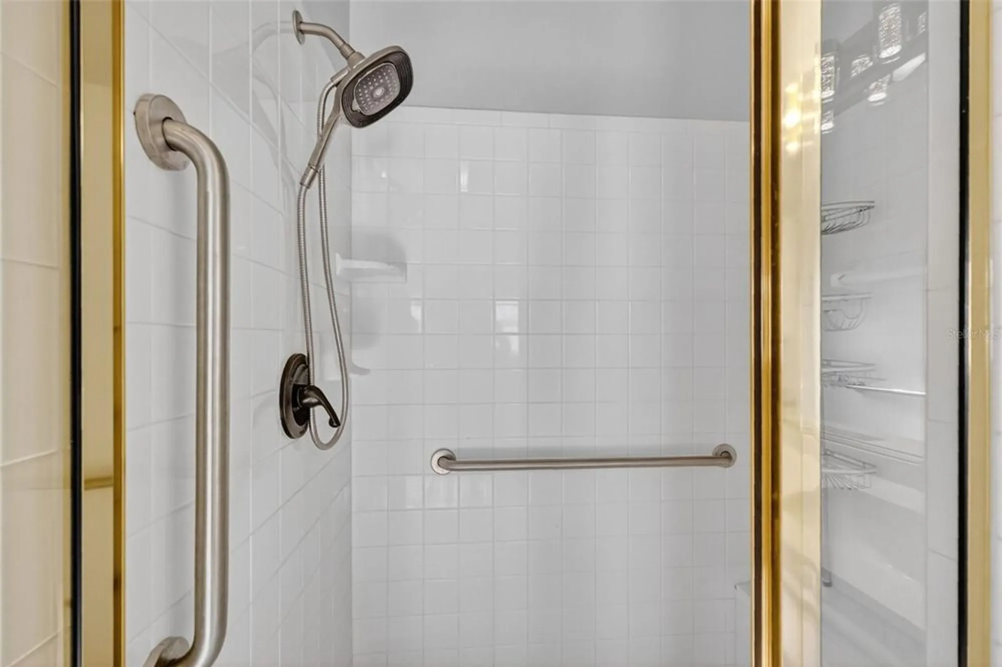 Property Slideshow image 19 of 35 | 511 loma paseo dr, The Villages, FL, 32159