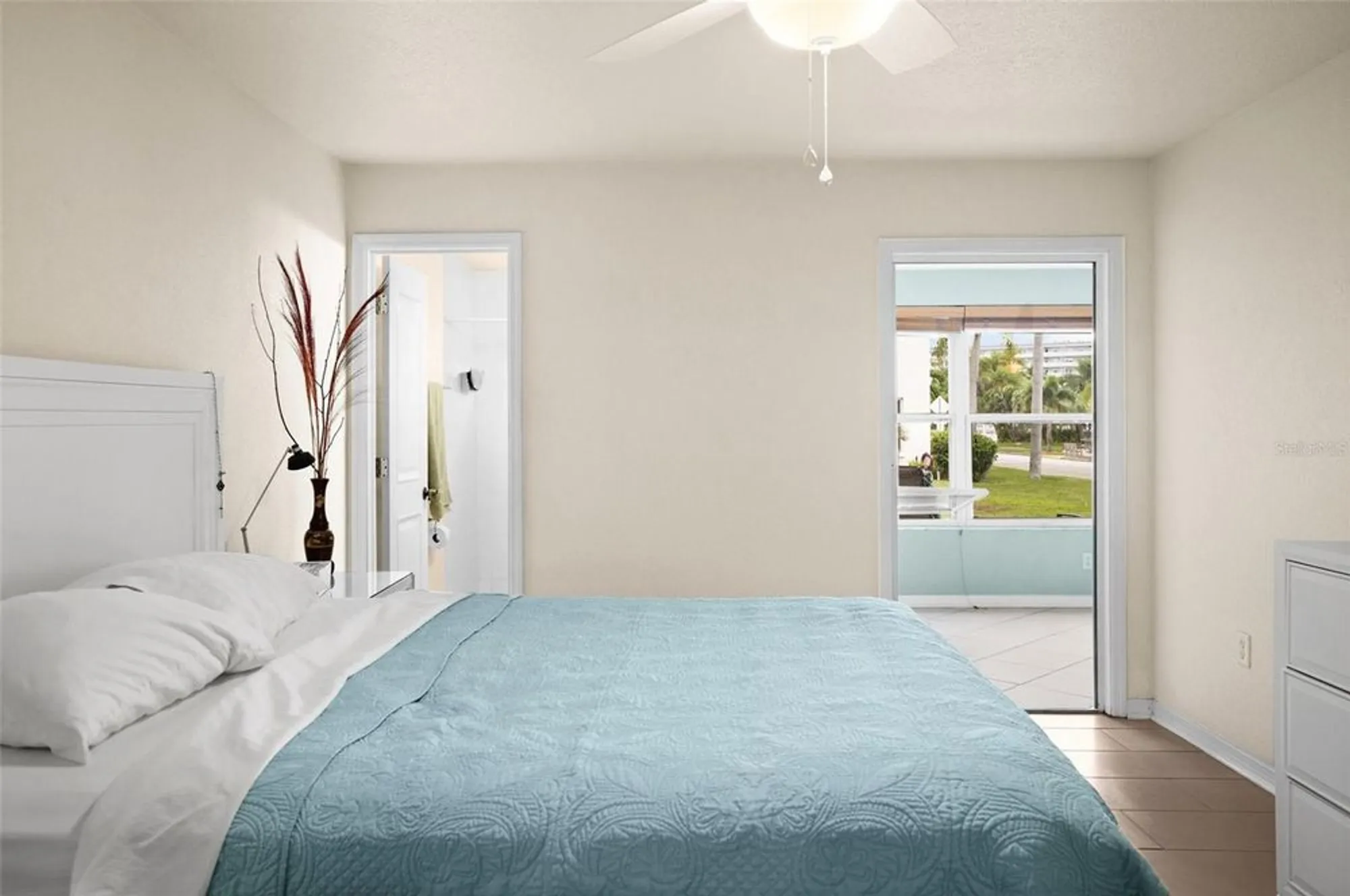 Property Slideshow image 15 of 39 | 3018 59th st 115, Gulfport, FL, 33707