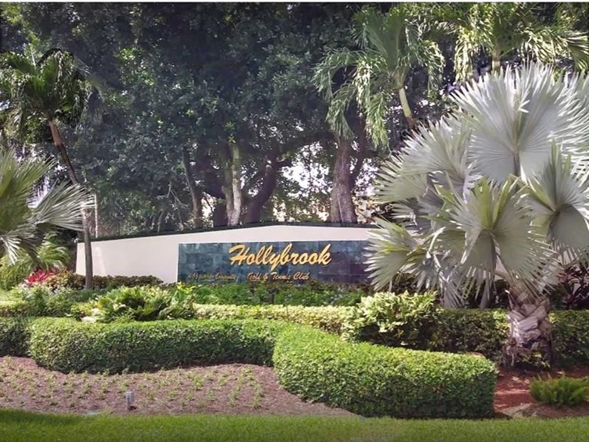 Property Slideshow image 15 of 21 | 9420 s hollybrook lake dr 201, Pembroke Pines, FL, 33025