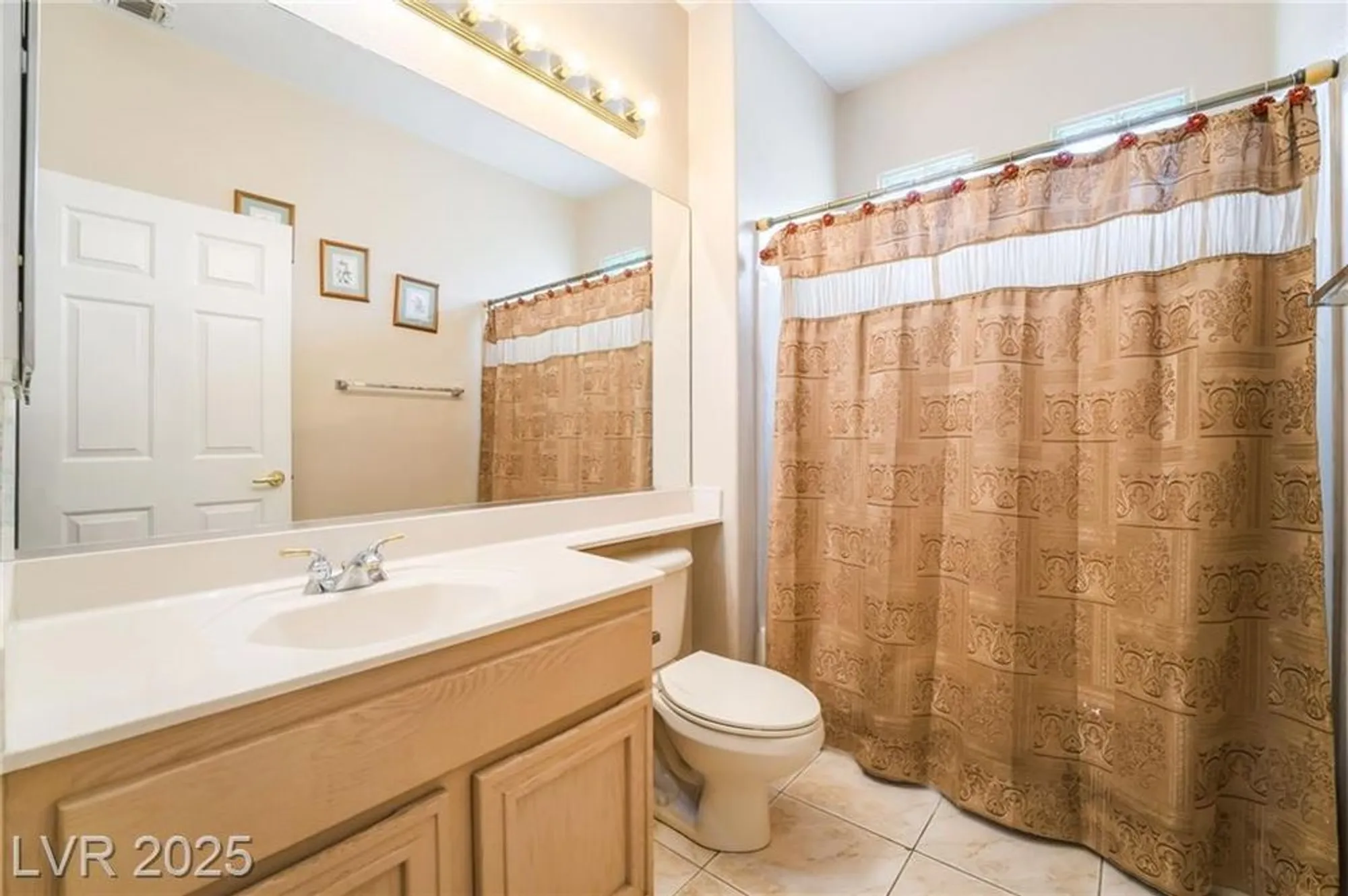 Property Slideshow image 30 of 58 | 2539 evansville ave, Henderson, NV, 89052