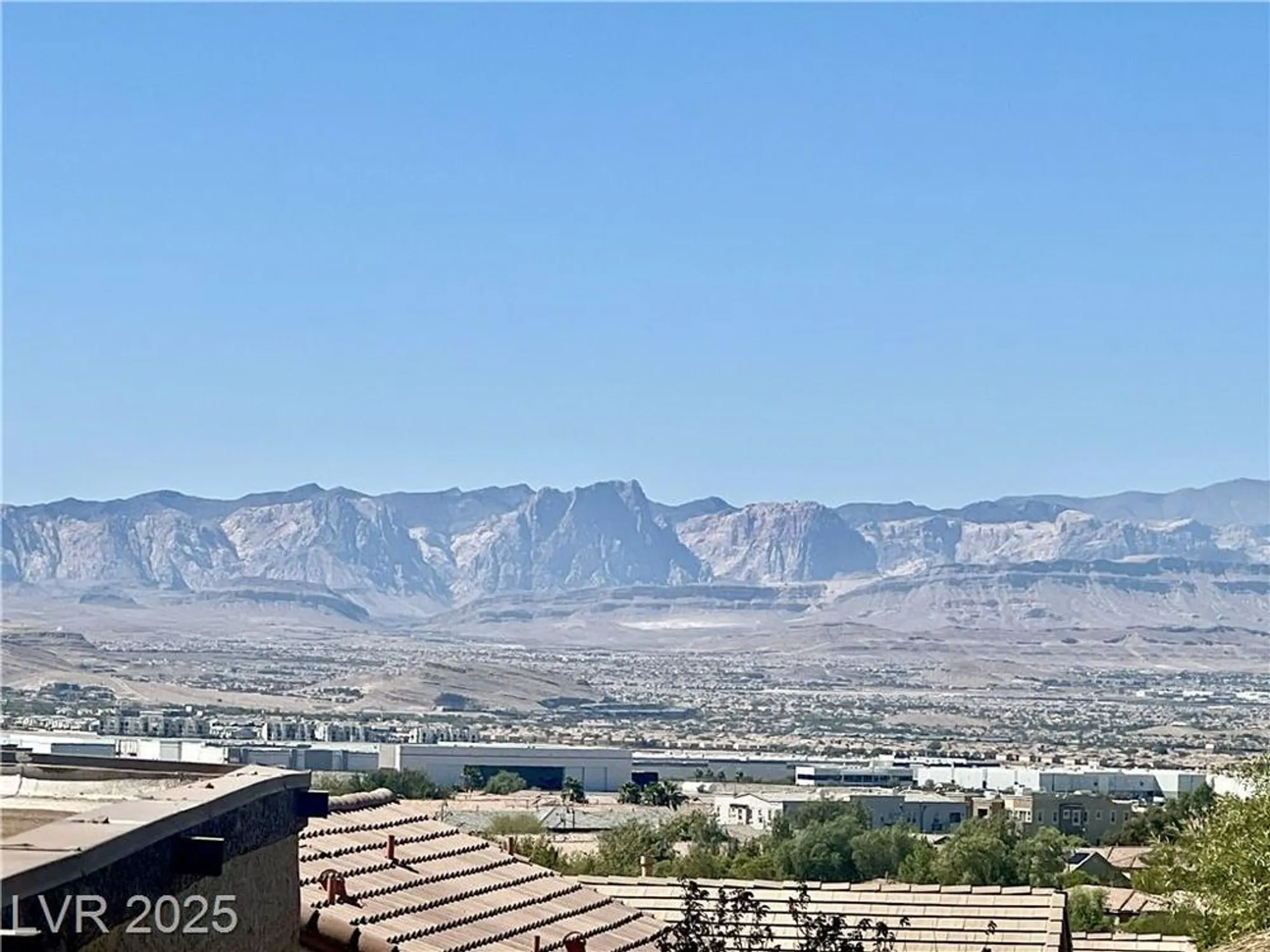 Property Slideshow image 27 of 68 | 3048 brownbirds nest dr, Henderson, NV, 89052