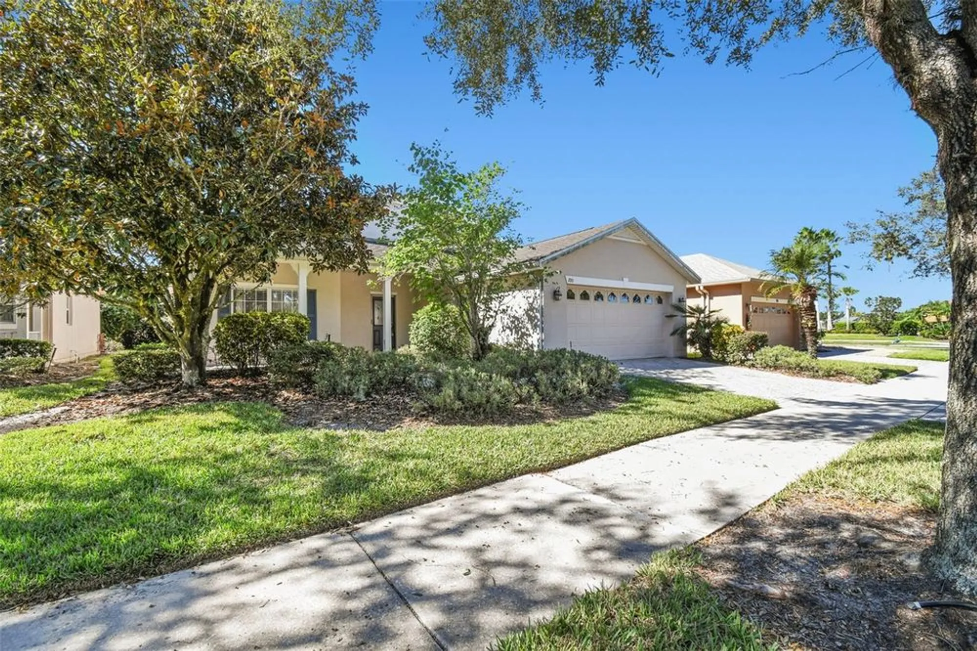 Property Slideshow image 2 of 46 | 100 meridian ave, Poinciana, FL, 34759