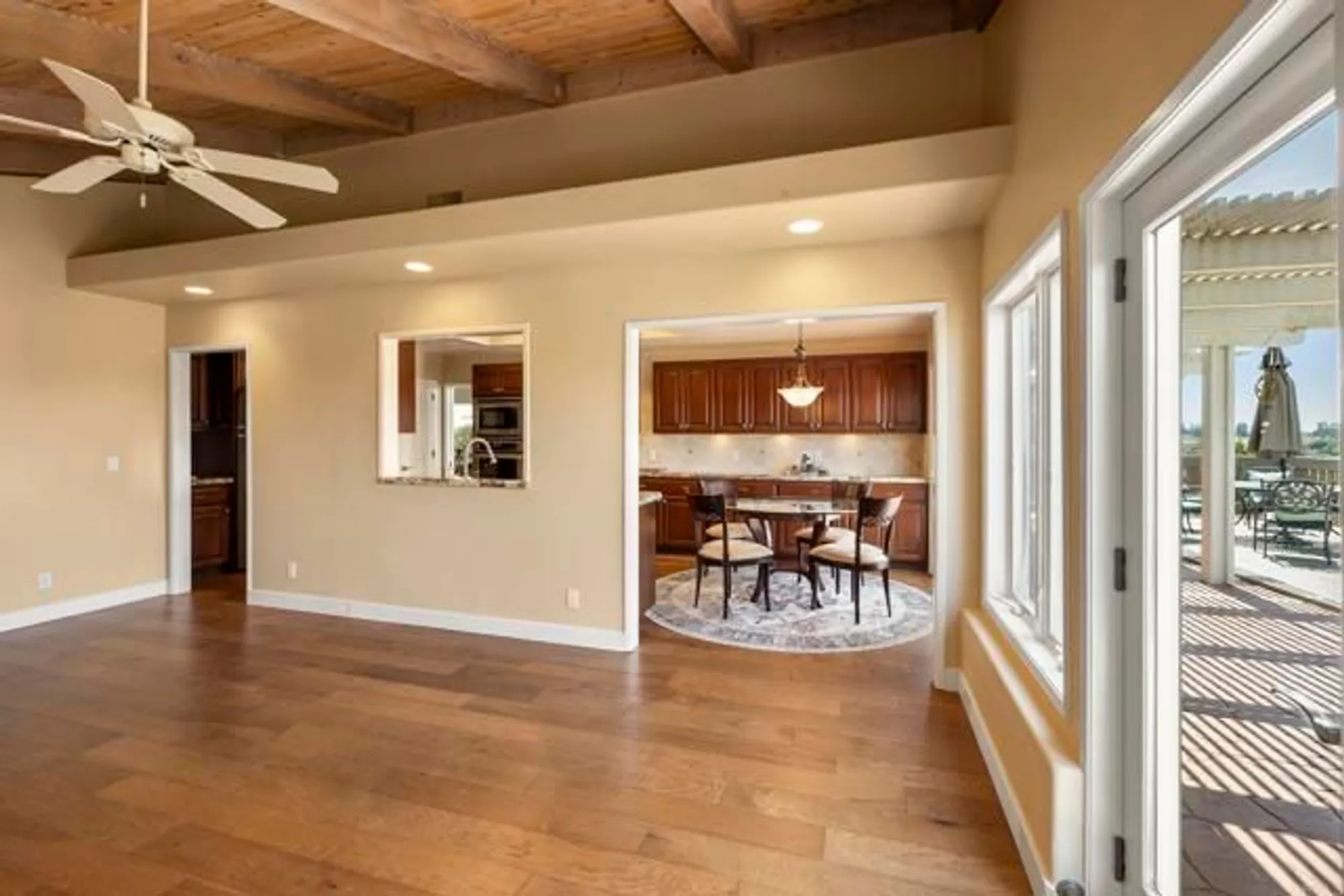 Property Slideshow image 25 of 58 | 1057 ridge heights dr, Fallbrook, CA, 92028