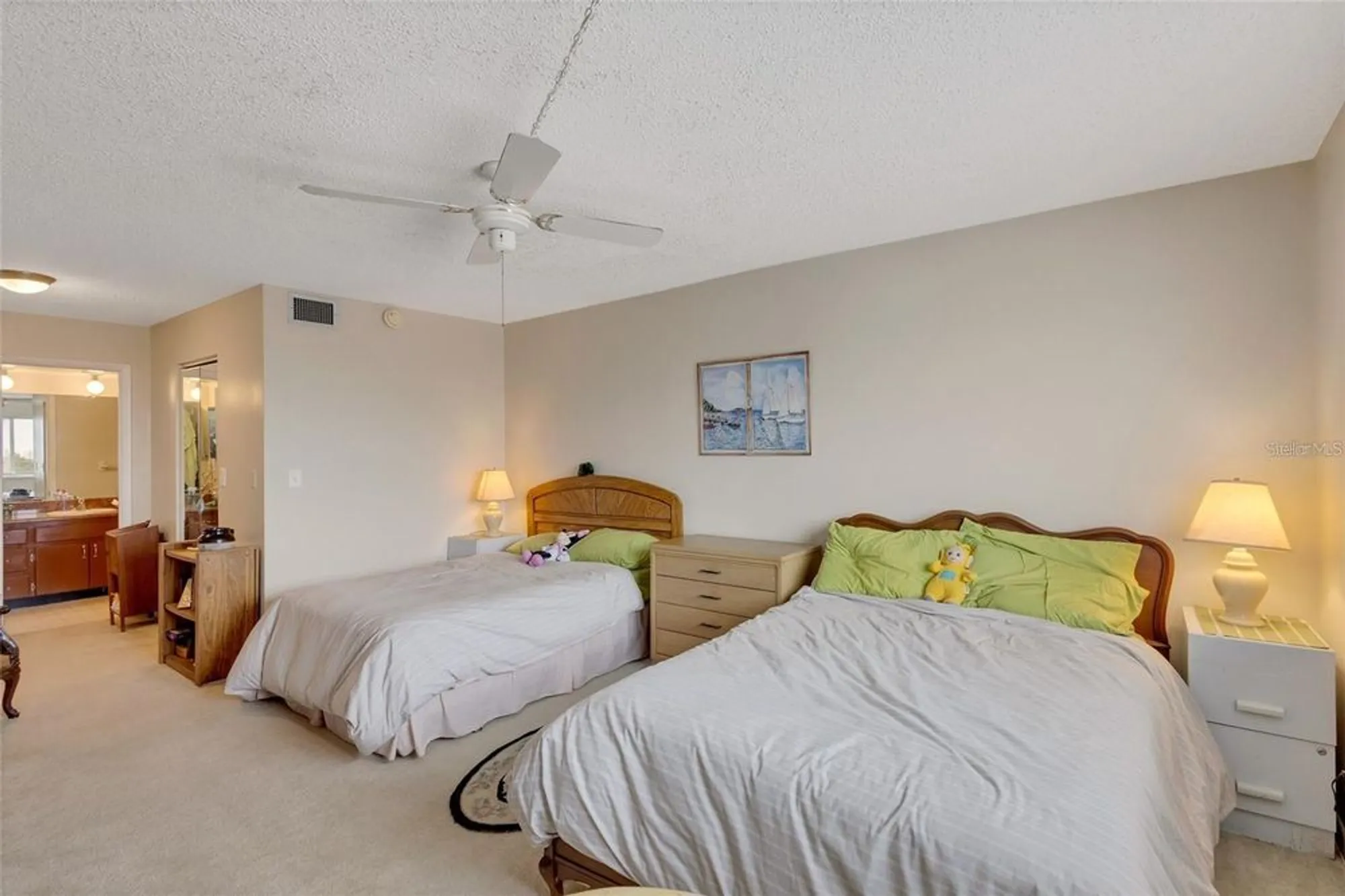 Property Slideshow image 20 of 38 | 19029 us highway 19 n apt 9-308, Clearwater, FL, 33764