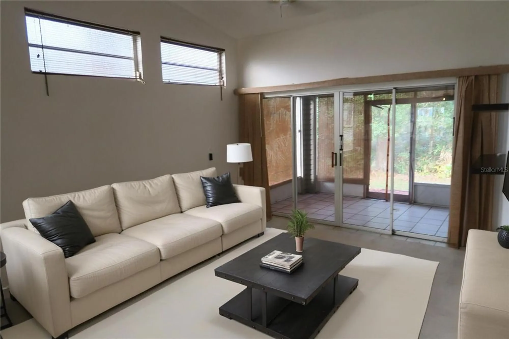 Property Slideshow image 8 of 72 | 32512 oak park dr, Leesburg, FL, 34748