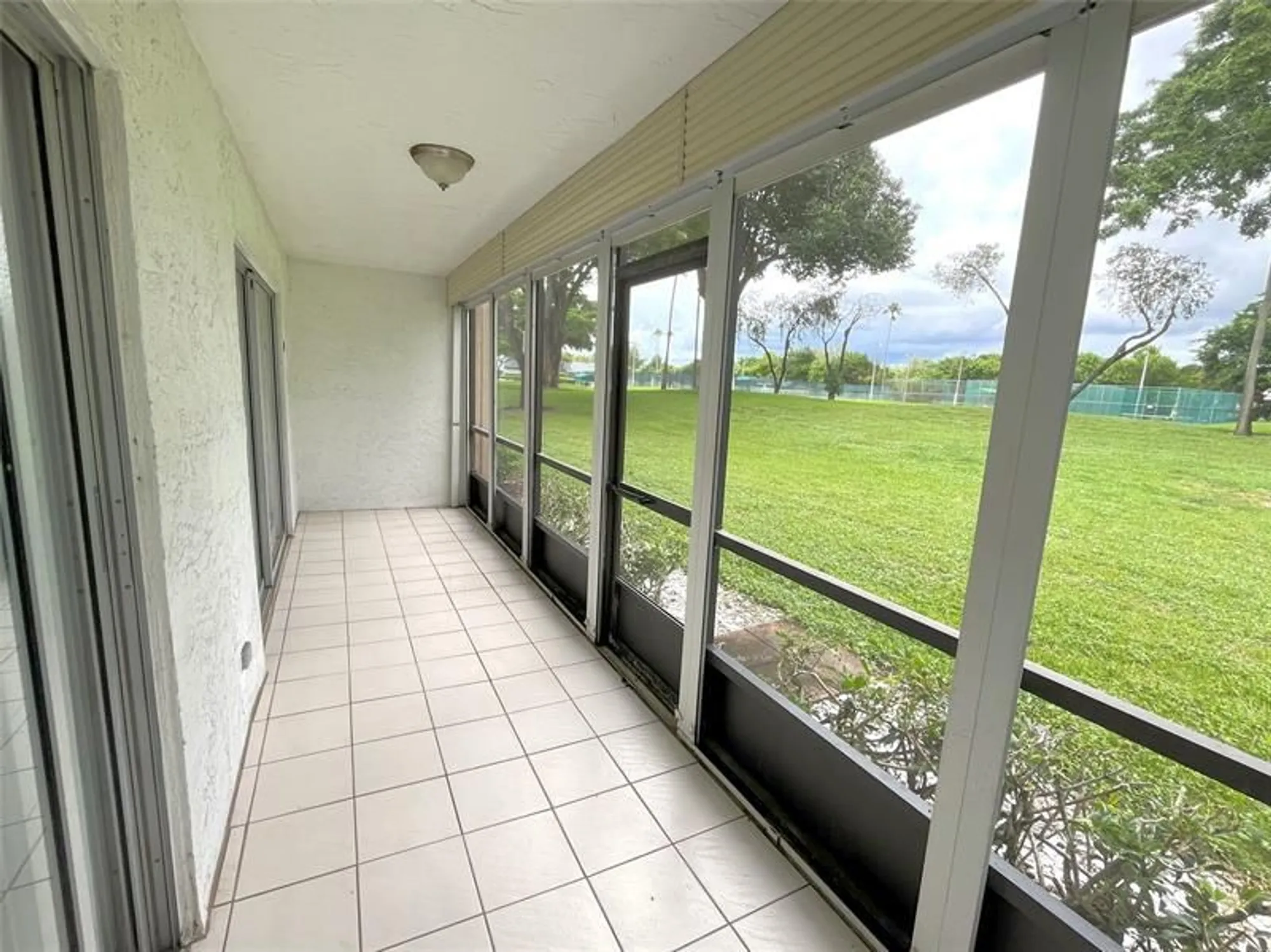 Property Slideshow image 16 of 38 | 7267 huntington ln apt 104, Delray Beach, FL, 33446