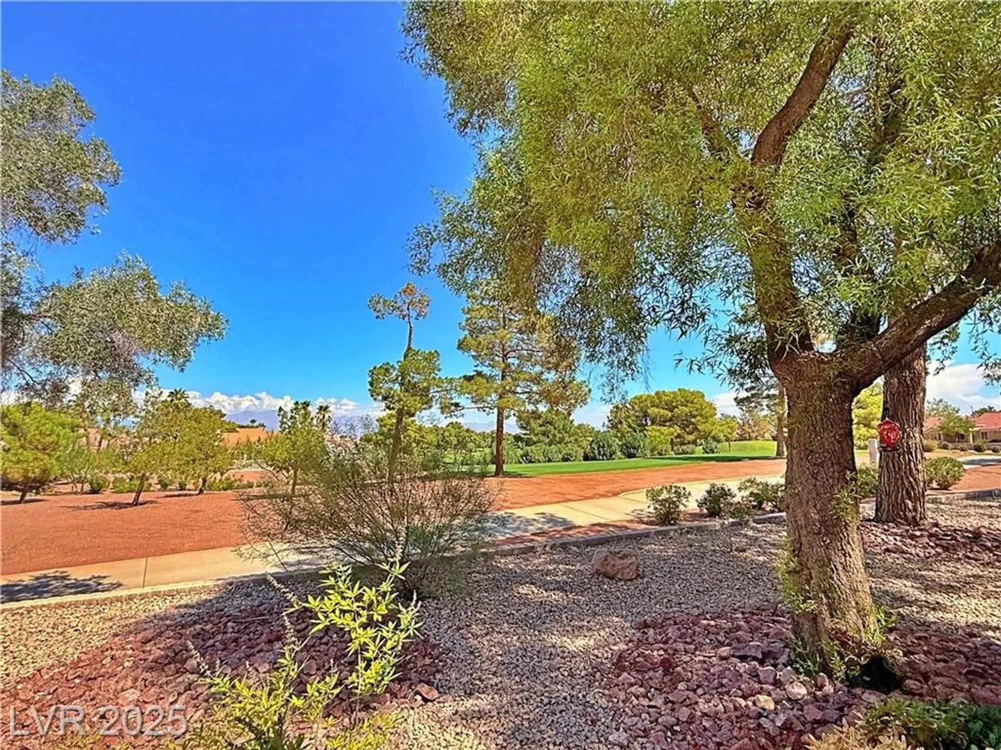 Property Slideshow image 25 of 63 | 9012 sundial dr, Las Vegas, NV, 89134
