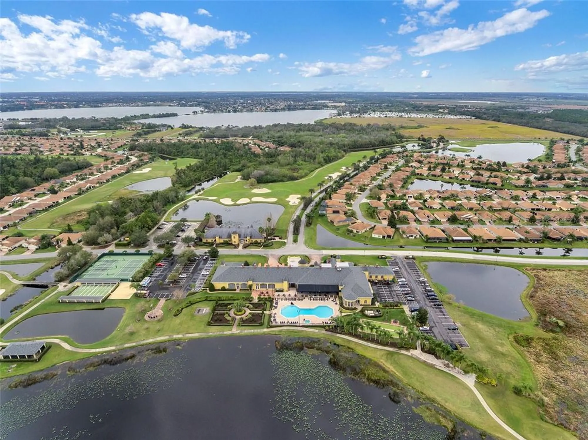 Property Slideshow image 63 of 71 | 1394 oakmont dr, Winter Haven, FL, 33884