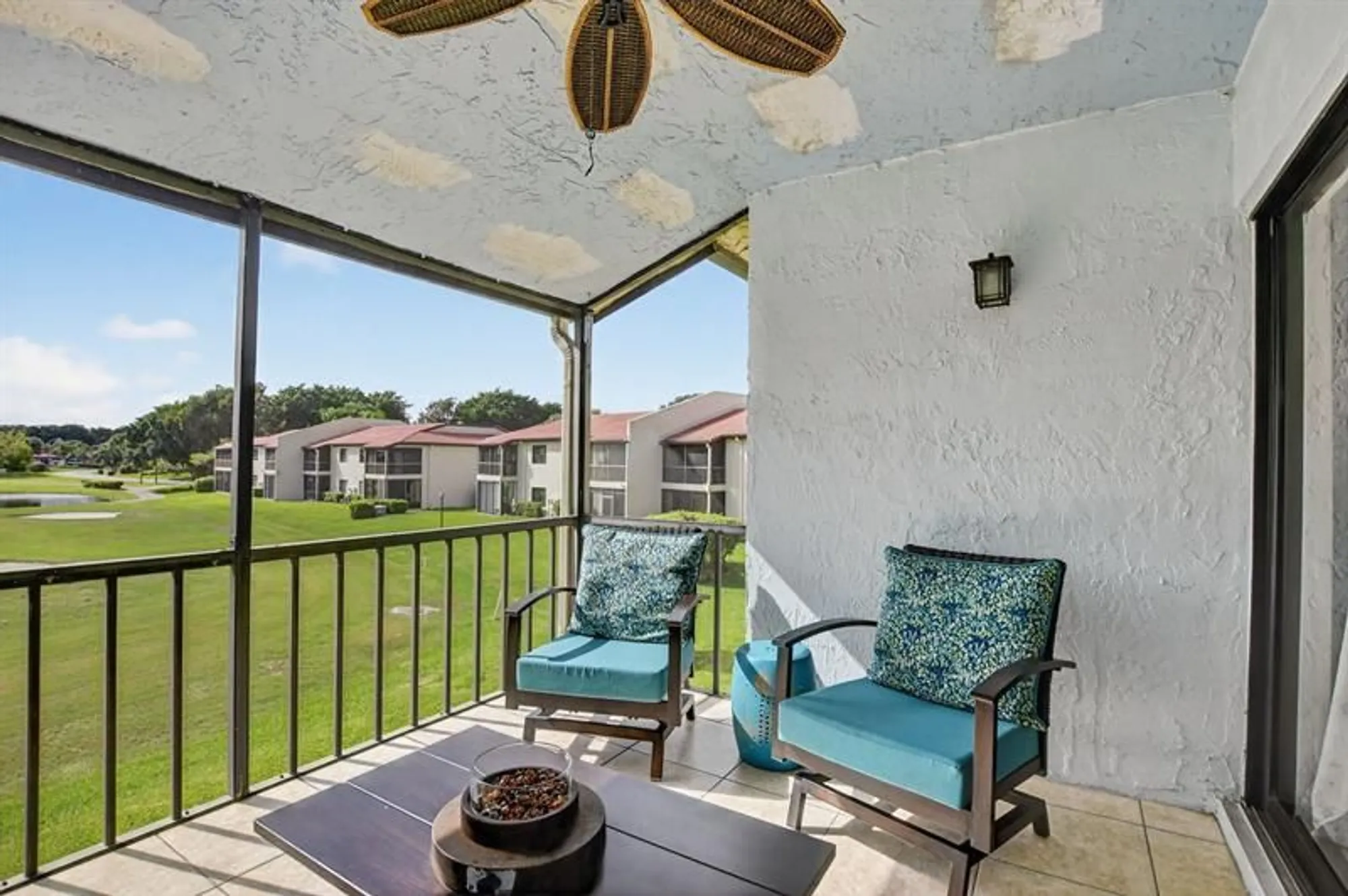 Property Slideshow image 34 of 46 | 21219 lago cir j, Boca Raton, FL, 33433