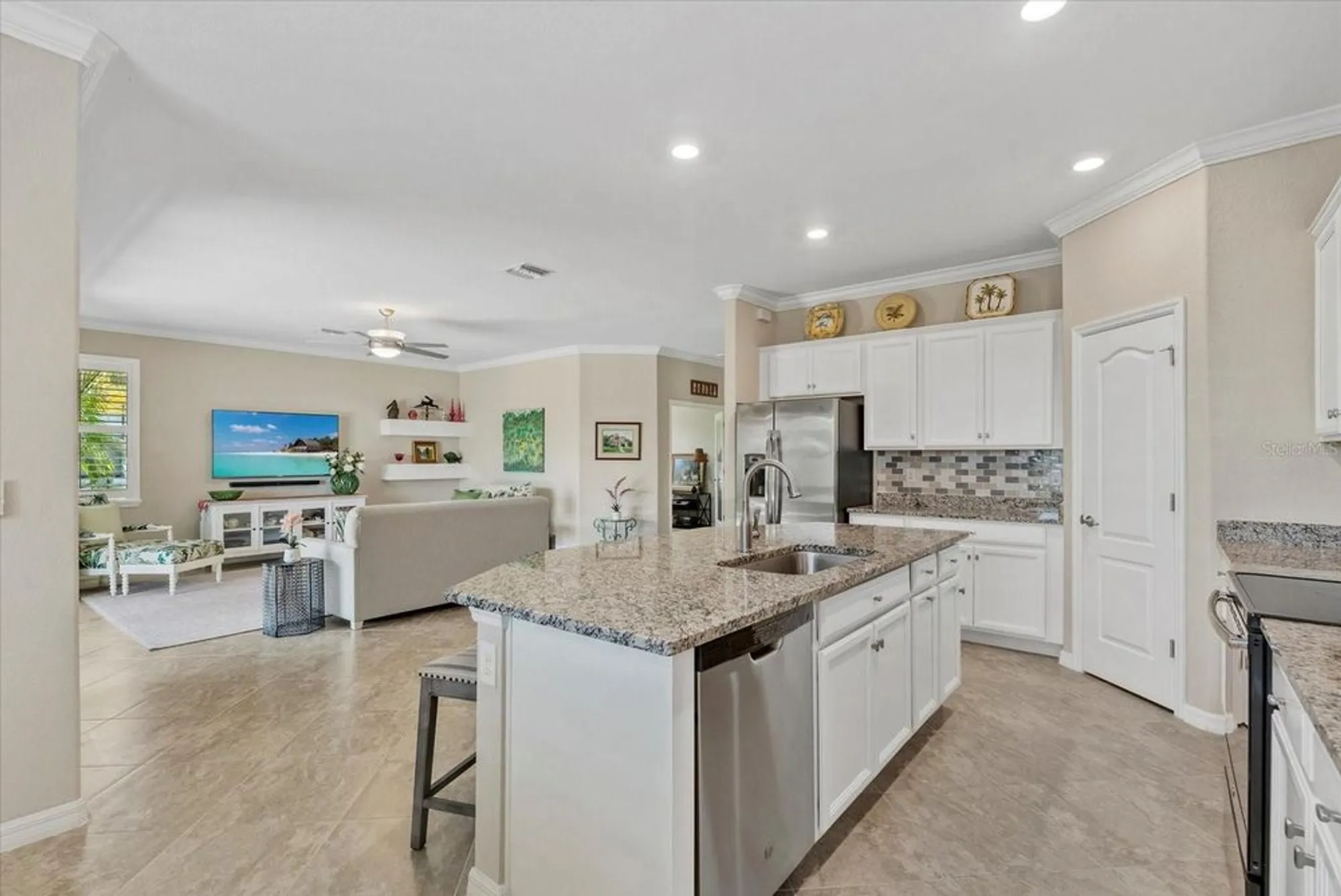 Property Slideshow image 12 of 66 | 10189 fiddlewood dr, Venice, FL, 34293