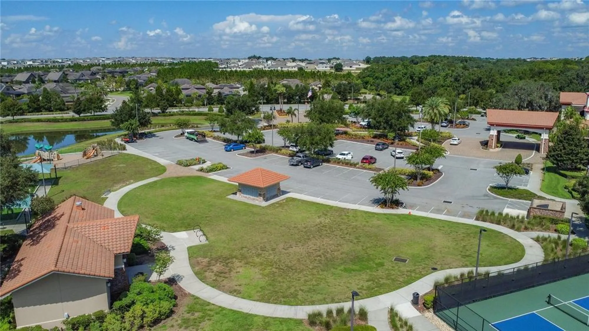 Property Slideshow image 51 of 68 | 588 cantabria dr, Davenport, FL, 33837