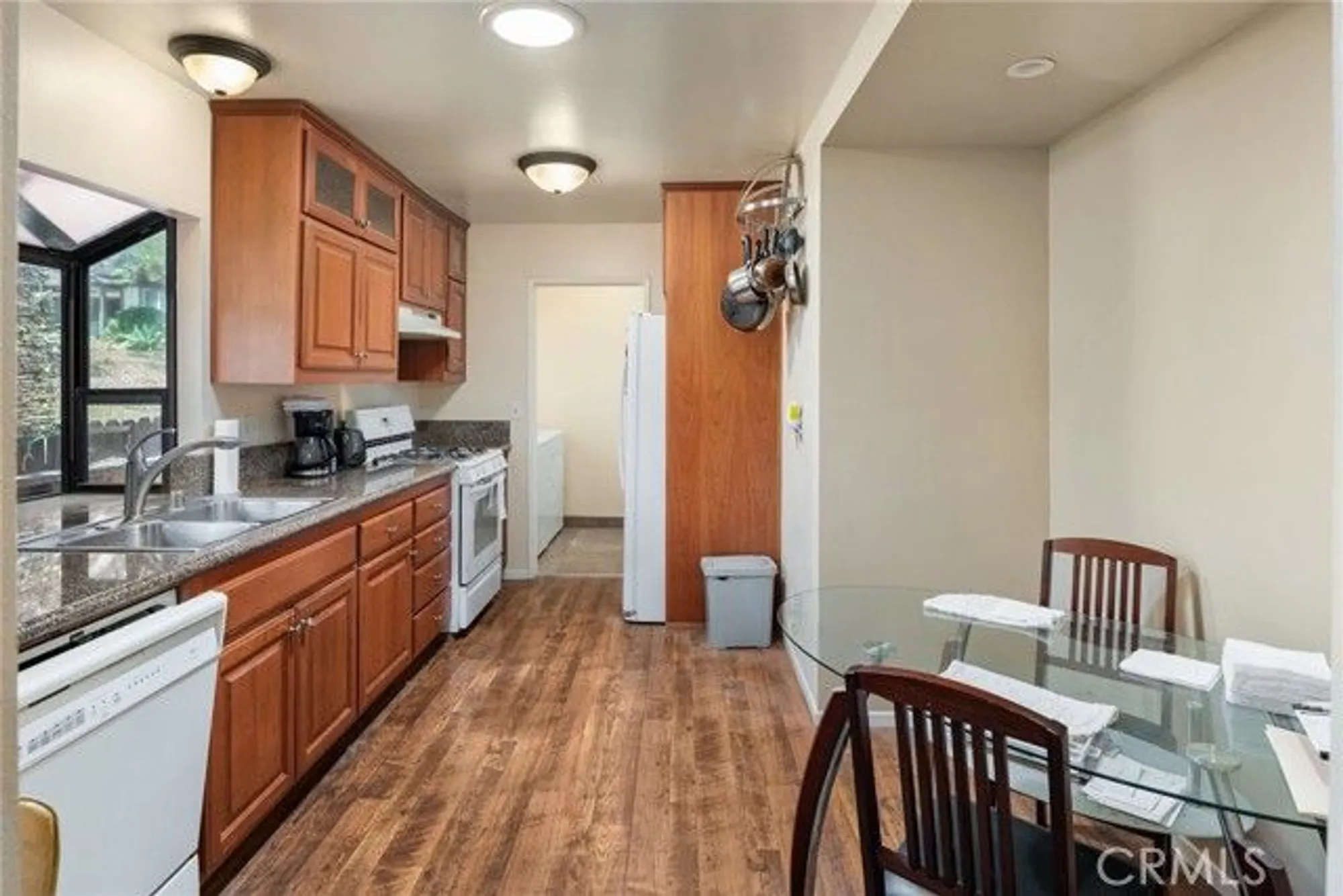 Property Slideshow image 13 of 31 | 1400 market st, Vista, CA, 92084