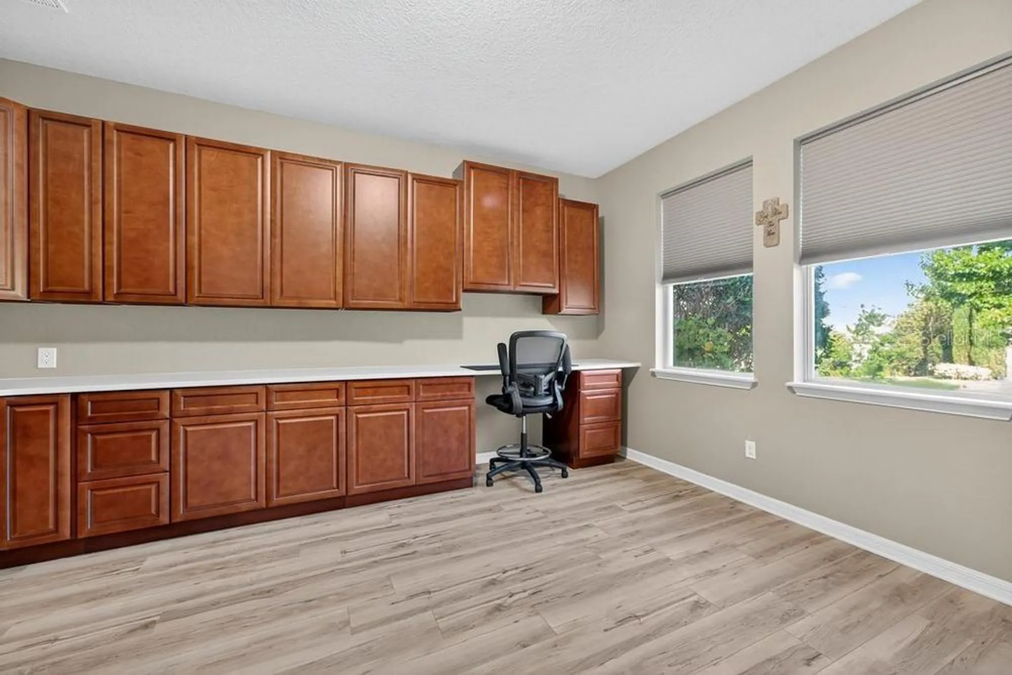 Property Slideshow image 12 of 73 | 30120 hackney loop, Mount Dora, FL, 32757