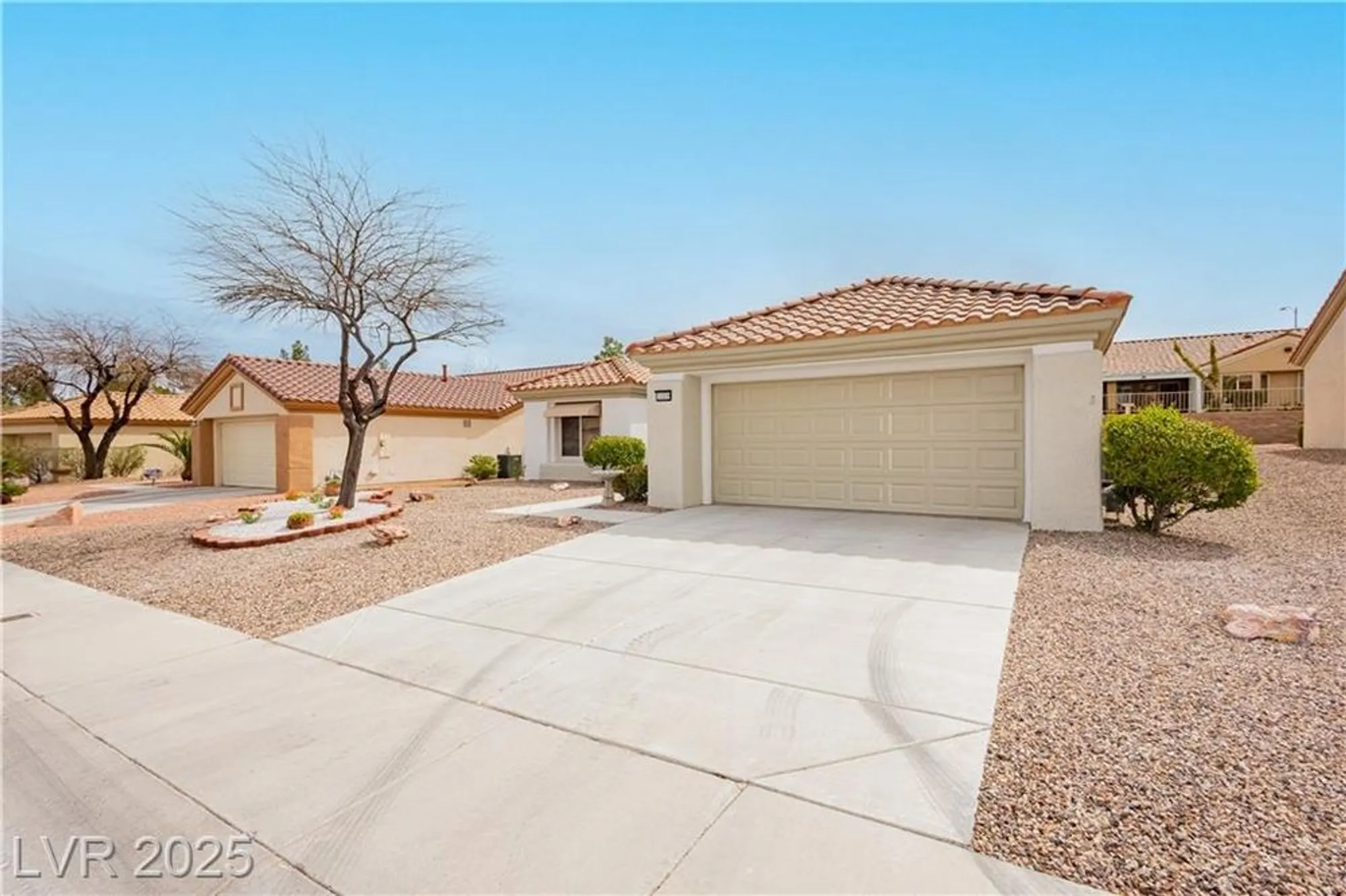 Property Slideshow image 10 of 46 | 10309 georgetown pl, Las Vegas, NV, 89134