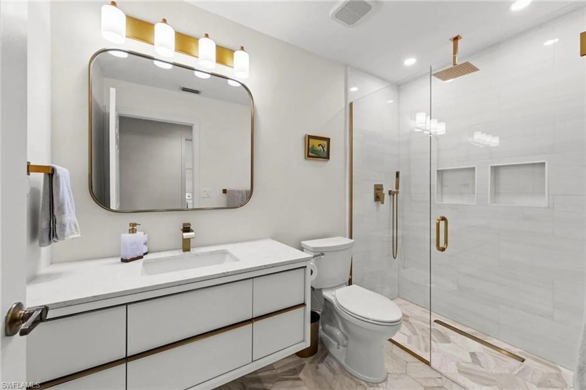Property Slideshow image 22 of 46 | 24748 lakemont cove ln 201, Bonita Springs, FL, 34134