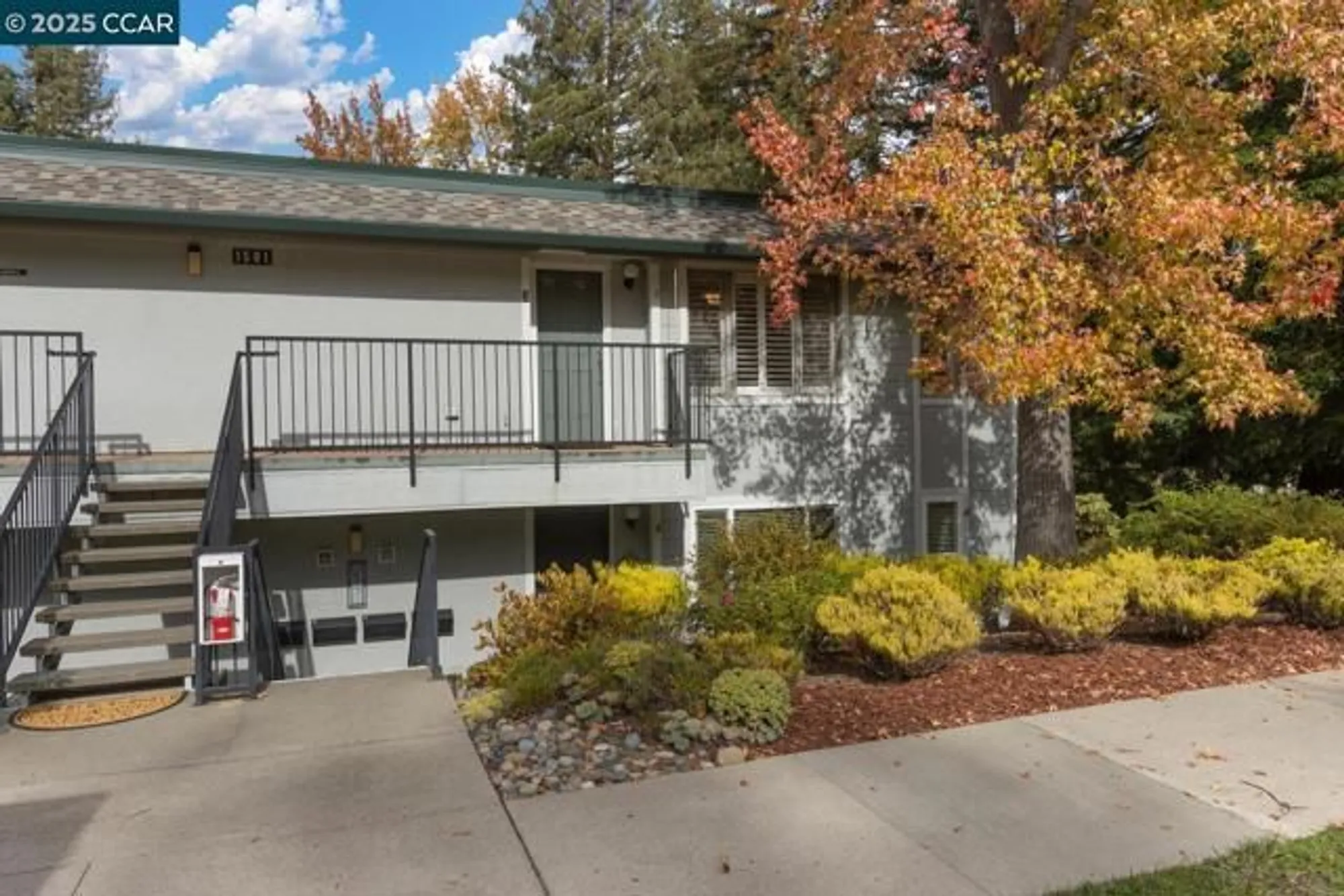 Property Slideshow image 20 of 55 | 1501 skycrest dr apt 3, Walnut Creek, CA, 94595