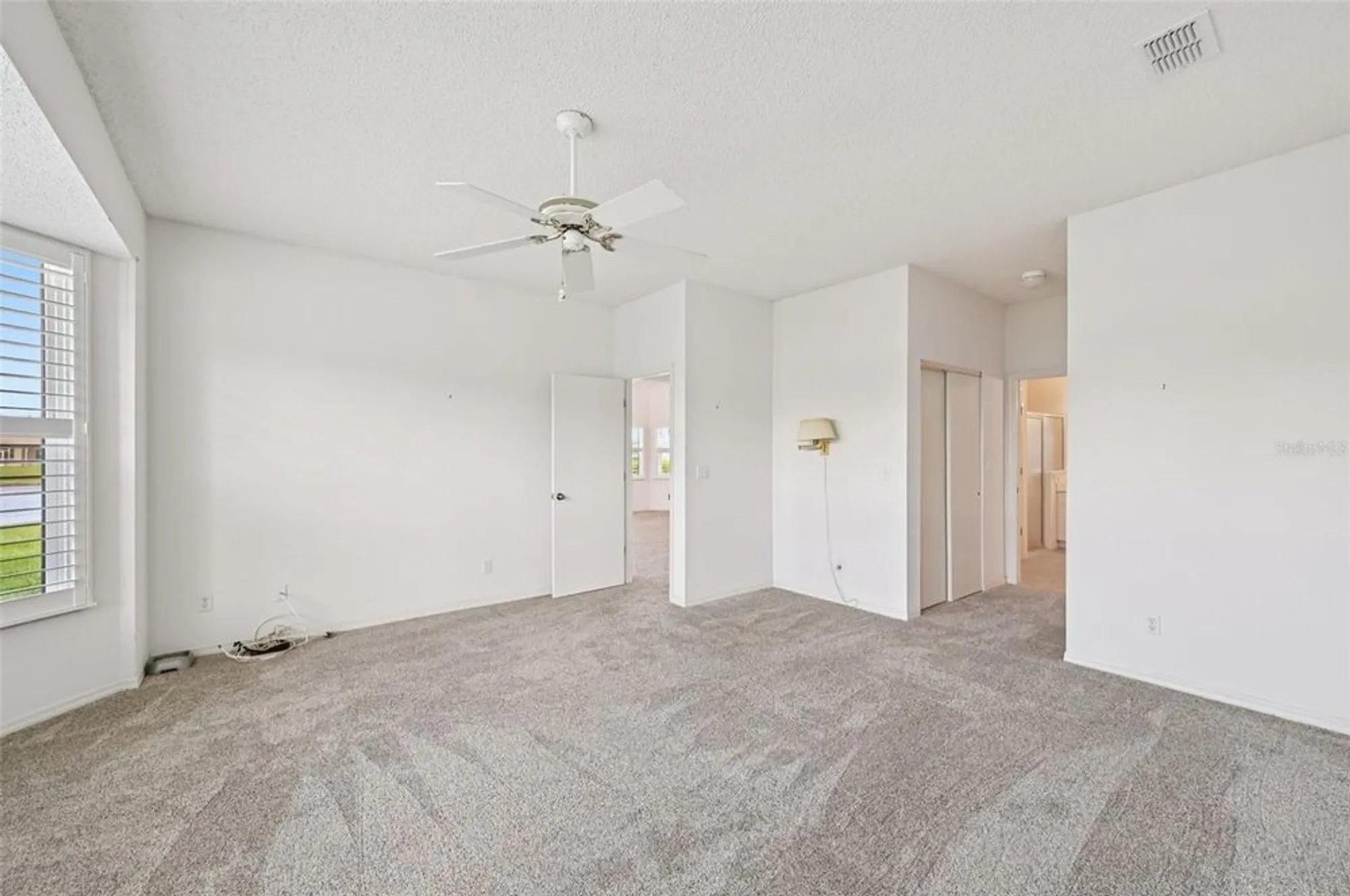 Property Slideshow image 17 of 67 | 1011 otter mill way, Sun City Center, FL, 33573