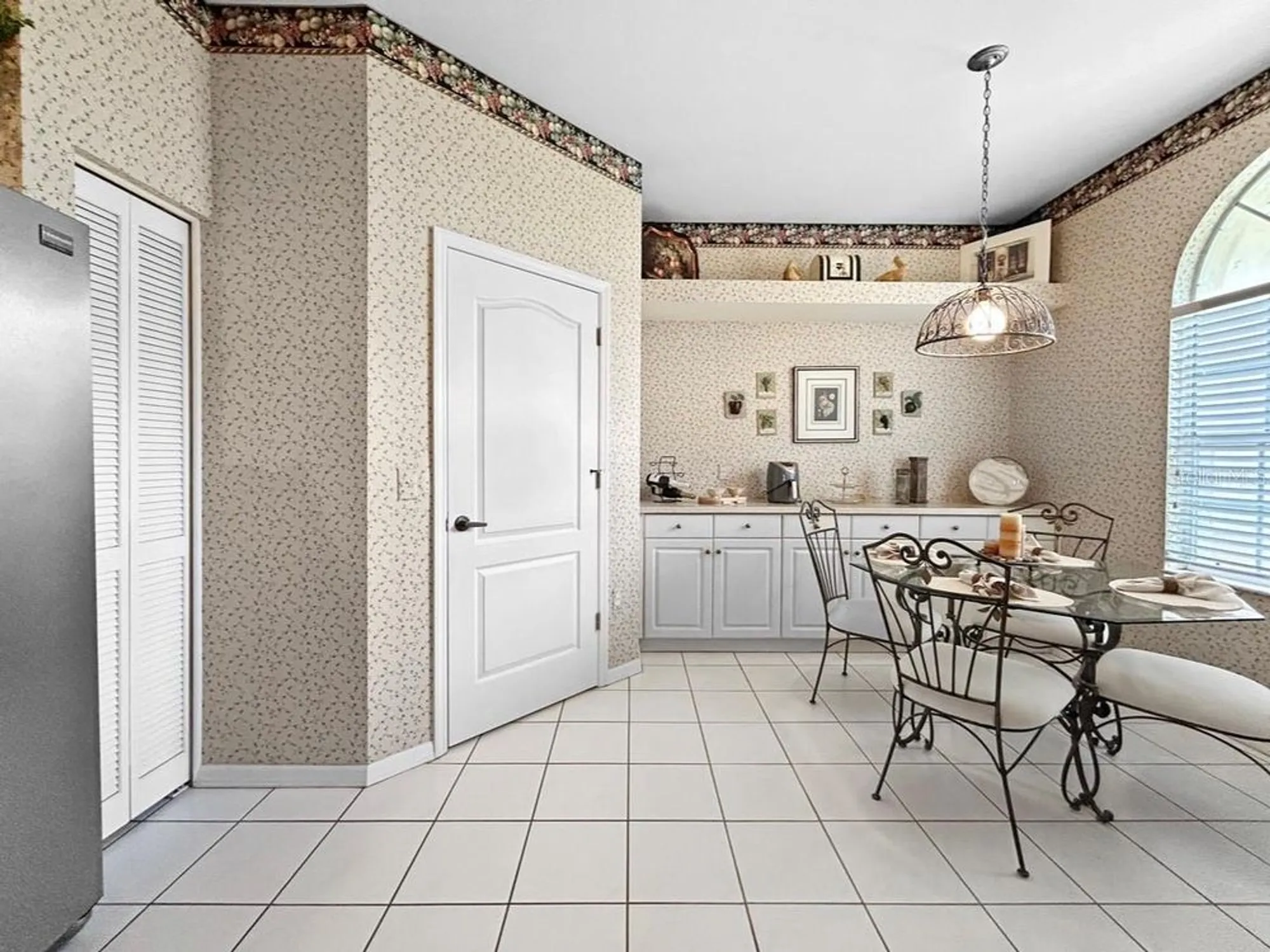 Property Slideshow image 9 of 57 | 5712 cottonwood st, Bradenton, FL, 34203