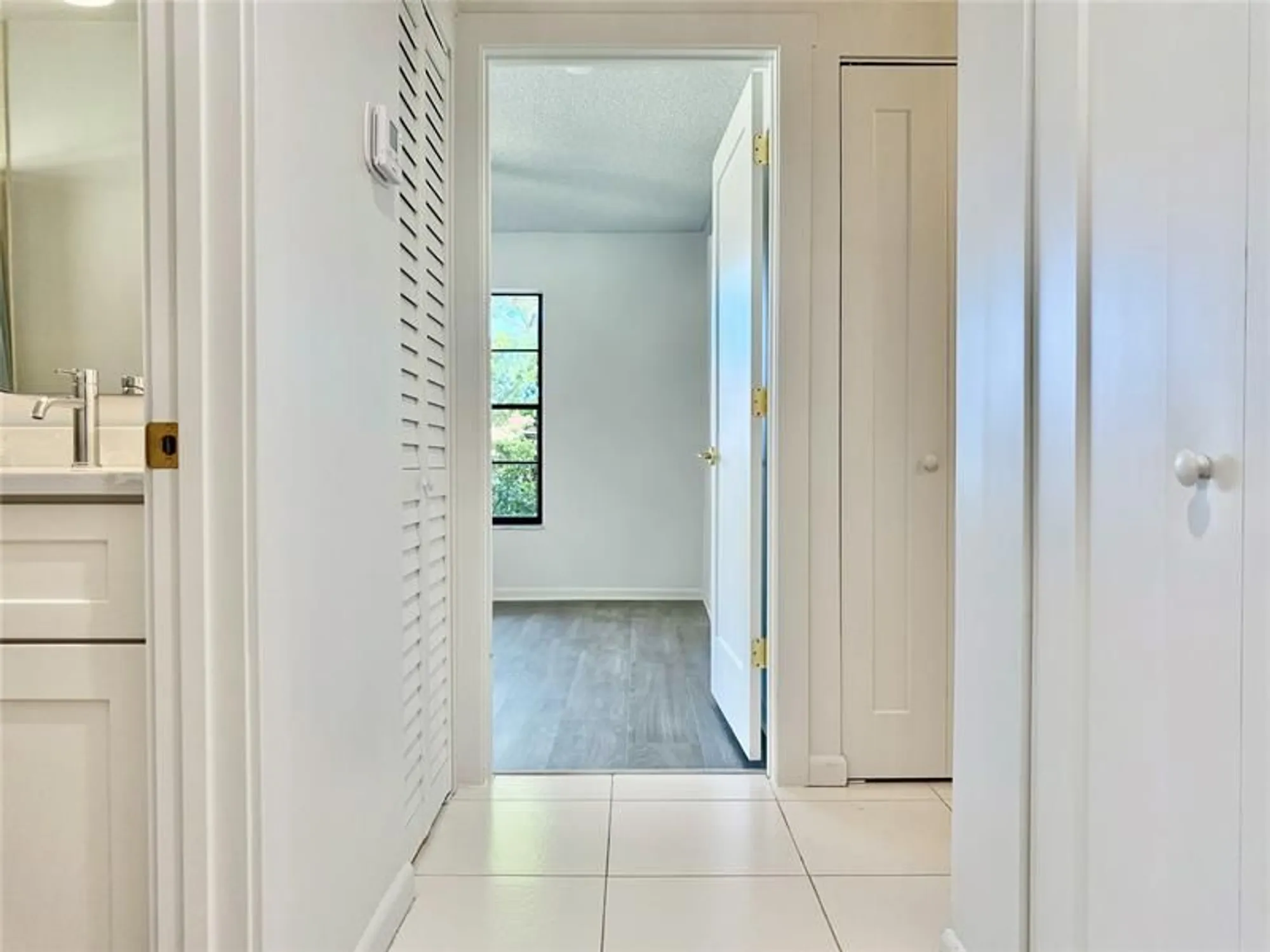 Property Slideshow image 27 of 51 | 5869 sunswept ln b, Boynton Beach, FL, 33437