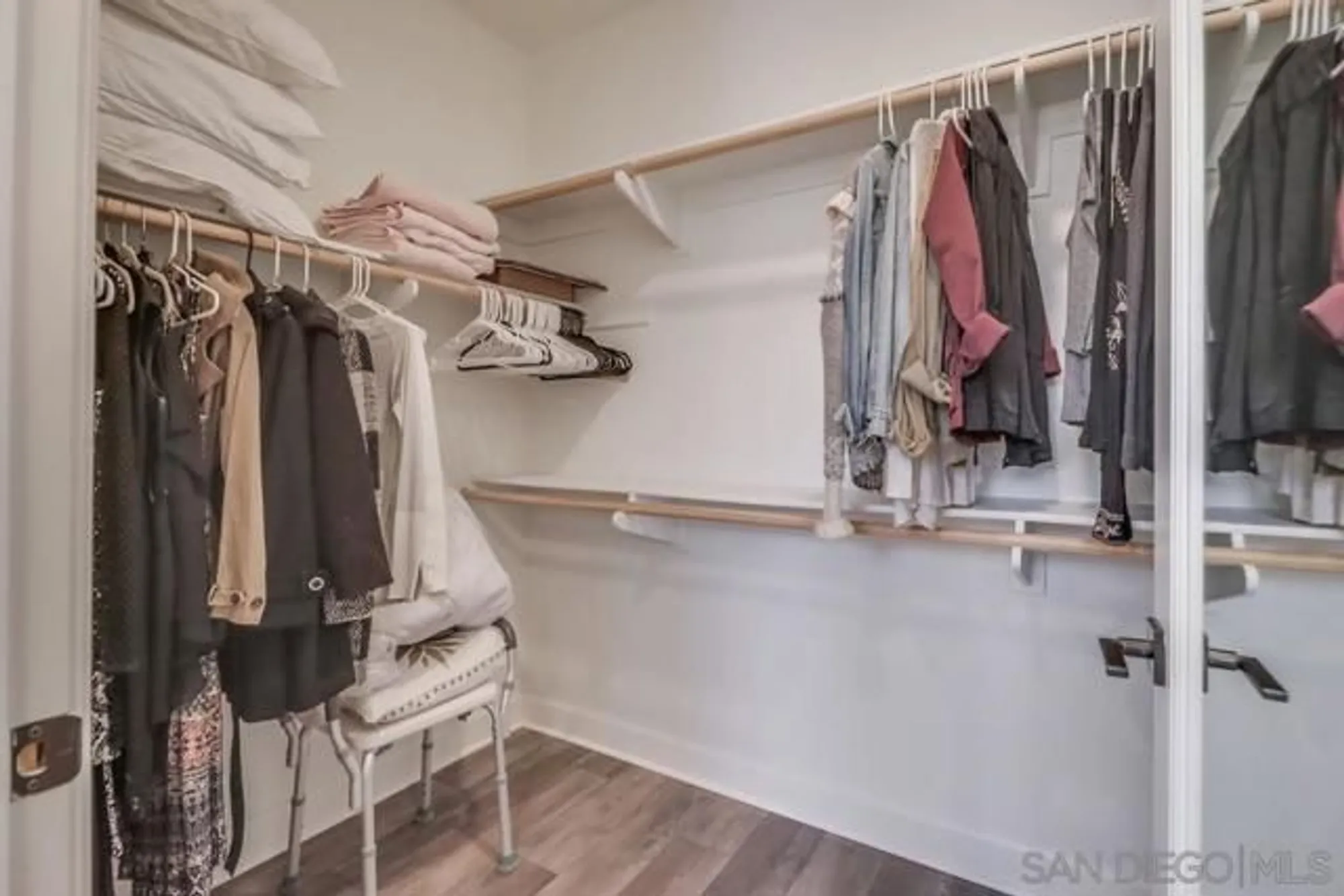 Property Slideshow image 26 of 40 | 16750 coyote bush dr unit 31, San Diego, CA, 92127