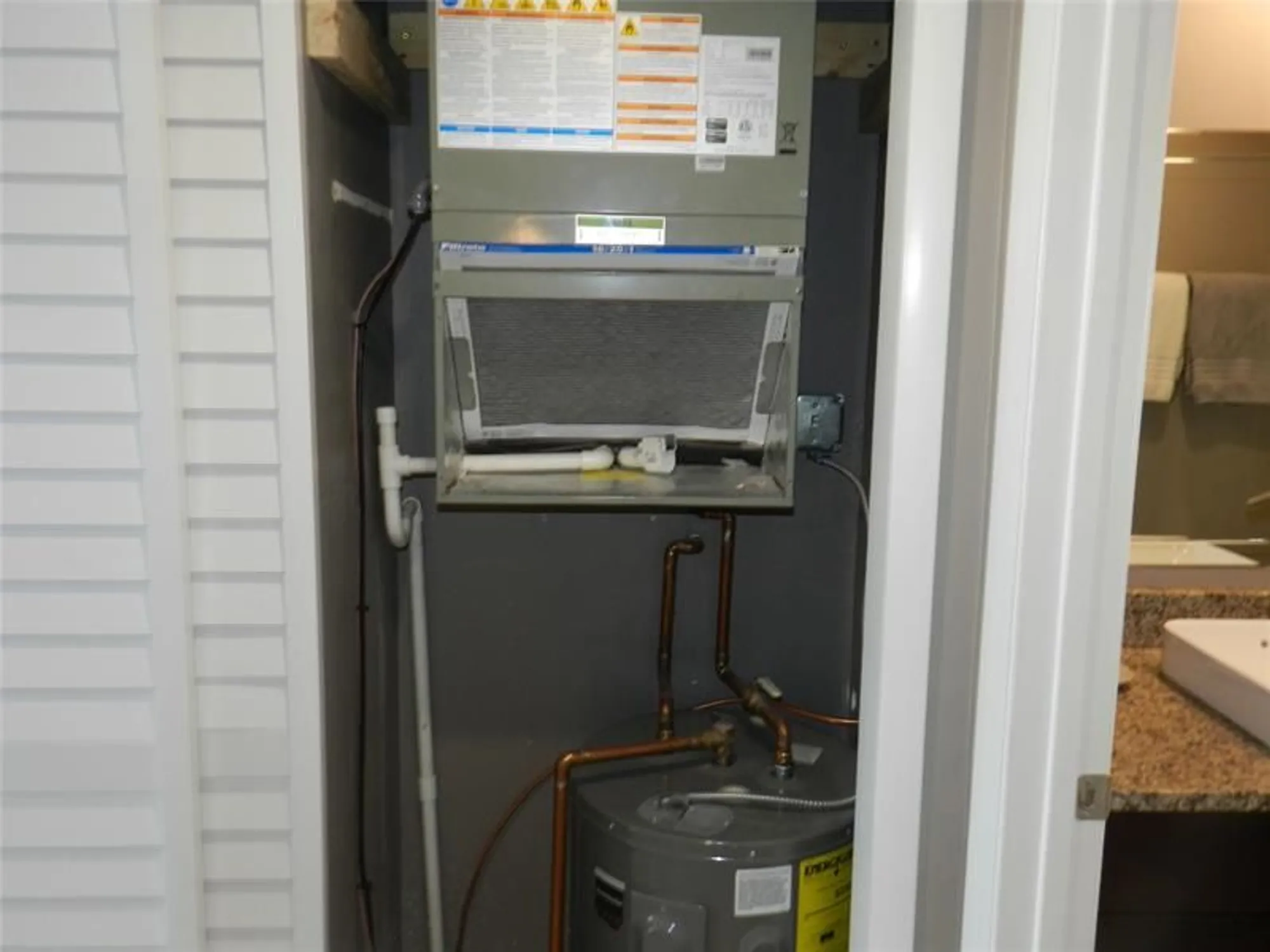 Property Slideshow image 21 of 34 | 3200 ne 36th st apt 1612a, Fort Lauderdale, FL, 33308