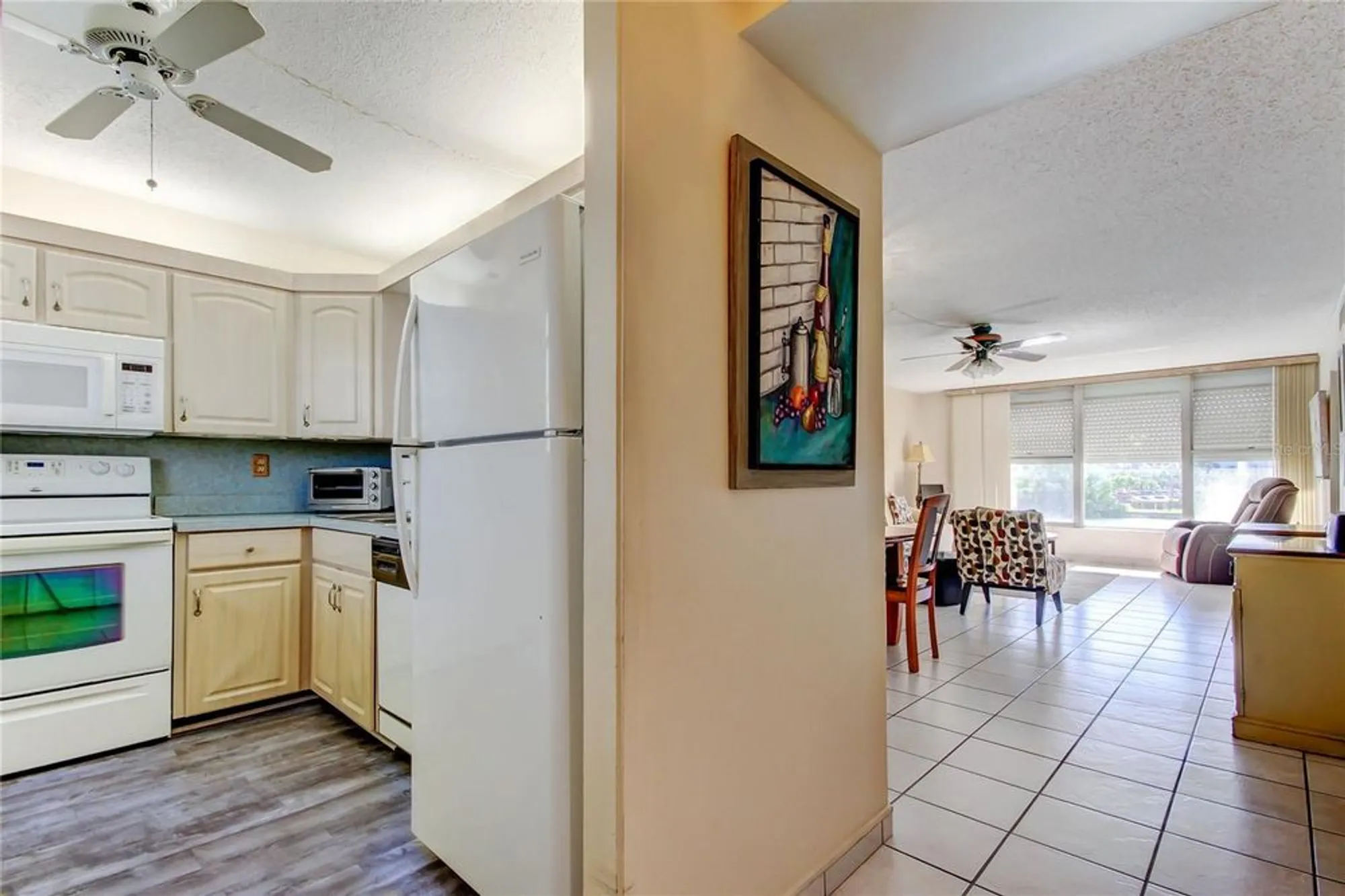 Property Slideshow image 25 of 45 | 7425 bay island dr 203, South Pasadena, FL, 33707