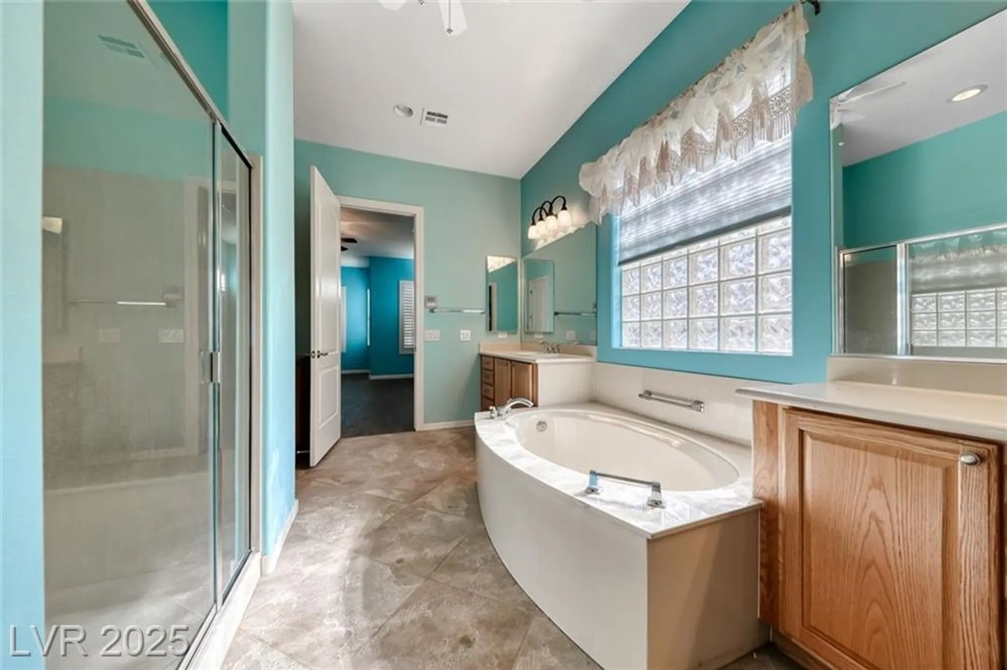 Property Slideshow image 21 of 43 | 2608 savannah springs ave, Henderson, NV, 89052