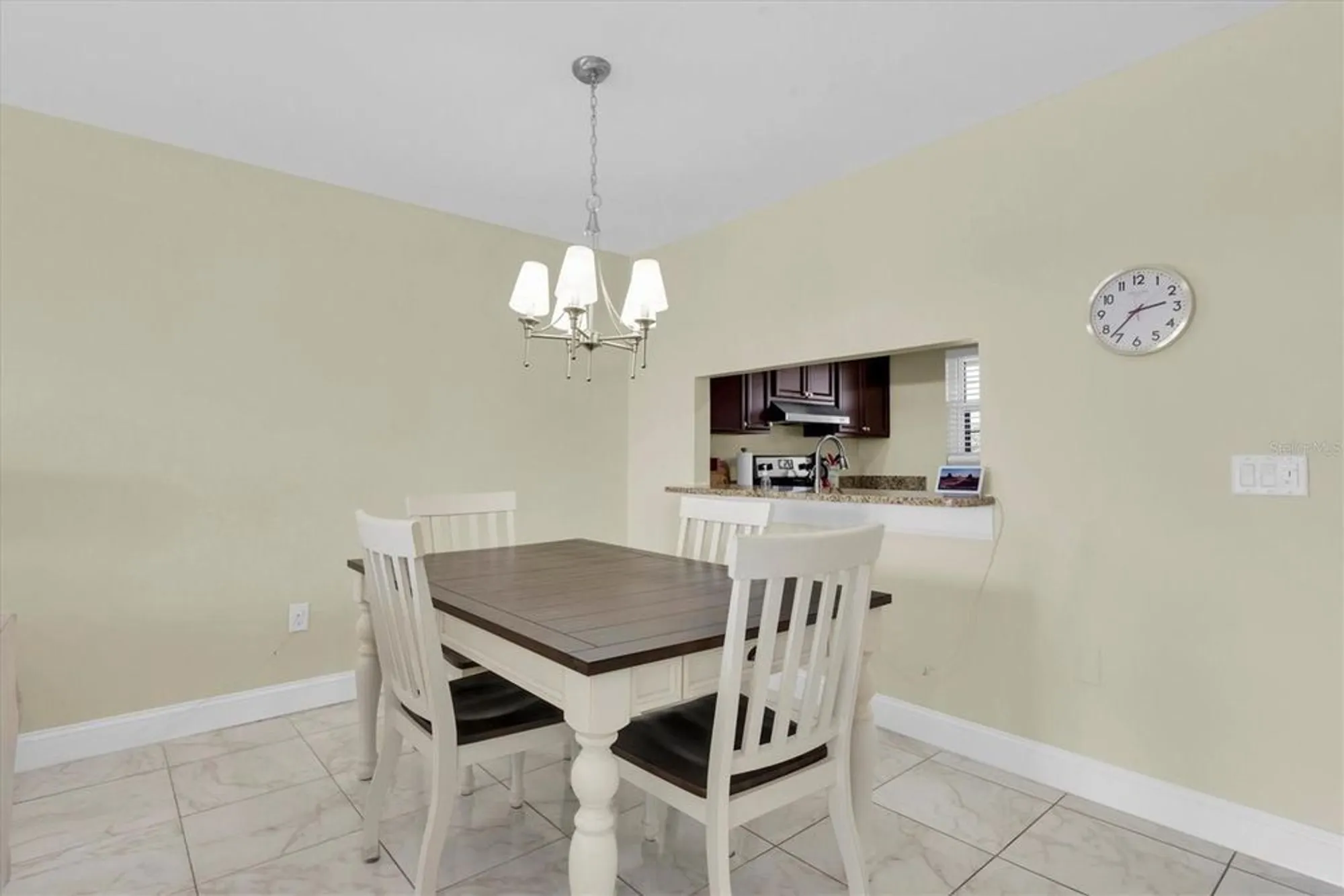 Property Slideshow image 15 of 33 | 19029 us highway 19 n apt 8-25, Clearwater, FL, 33764