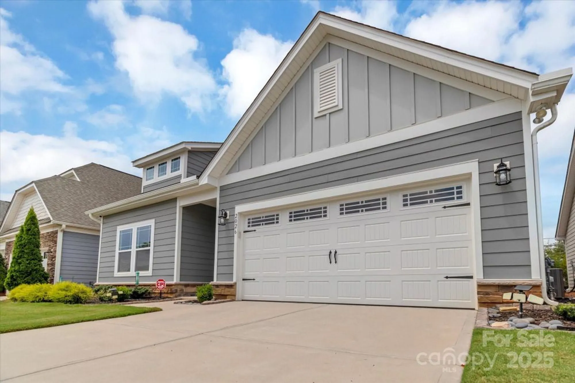 Property Slideshow image 3 of 43 | 2026 bonds ln, Fort Mill, SC, 29715