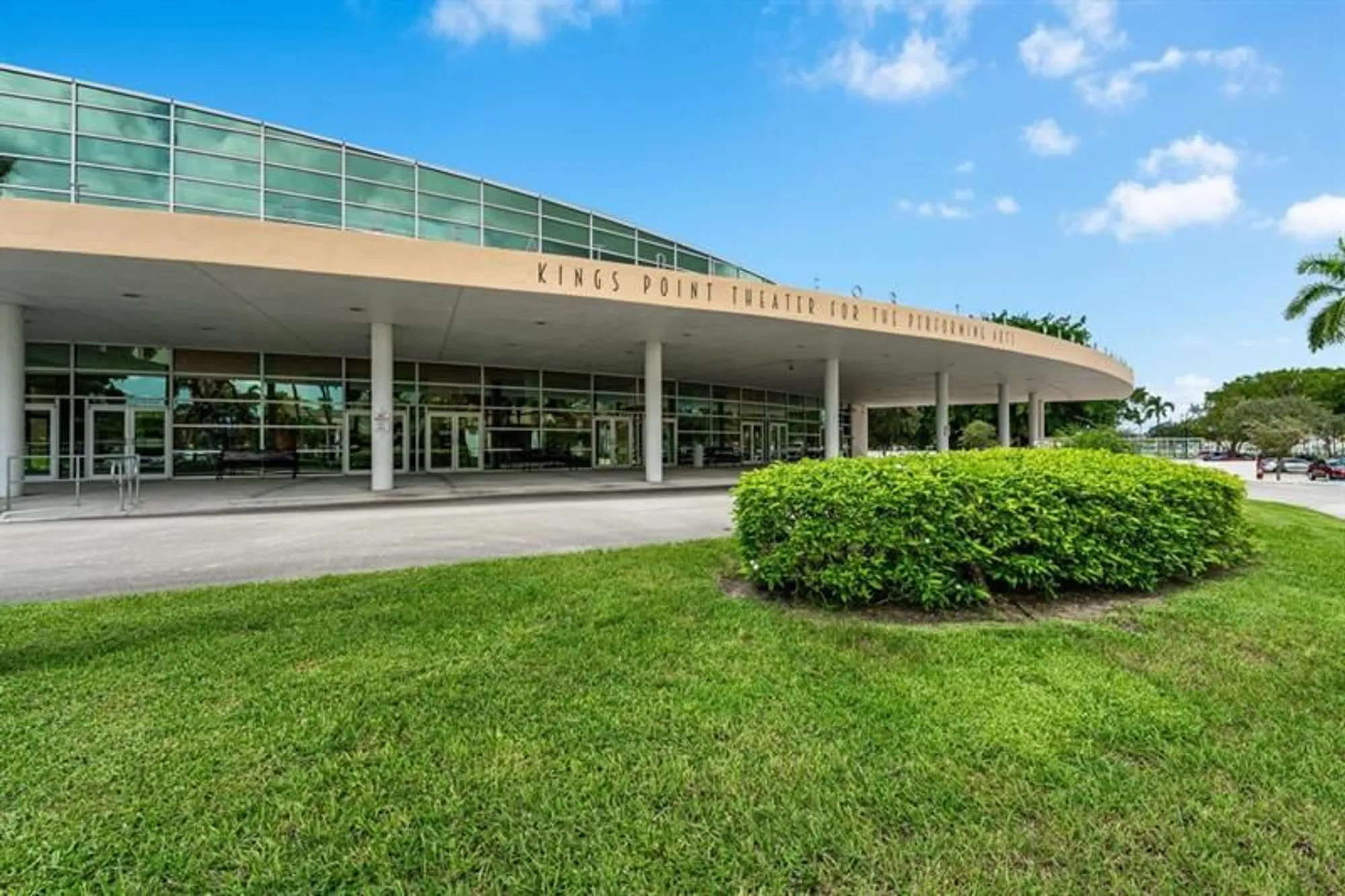 Property Slideshow image 25 of 26 | 10370 e clairmont cir 302, Tamarac, FL, 33321