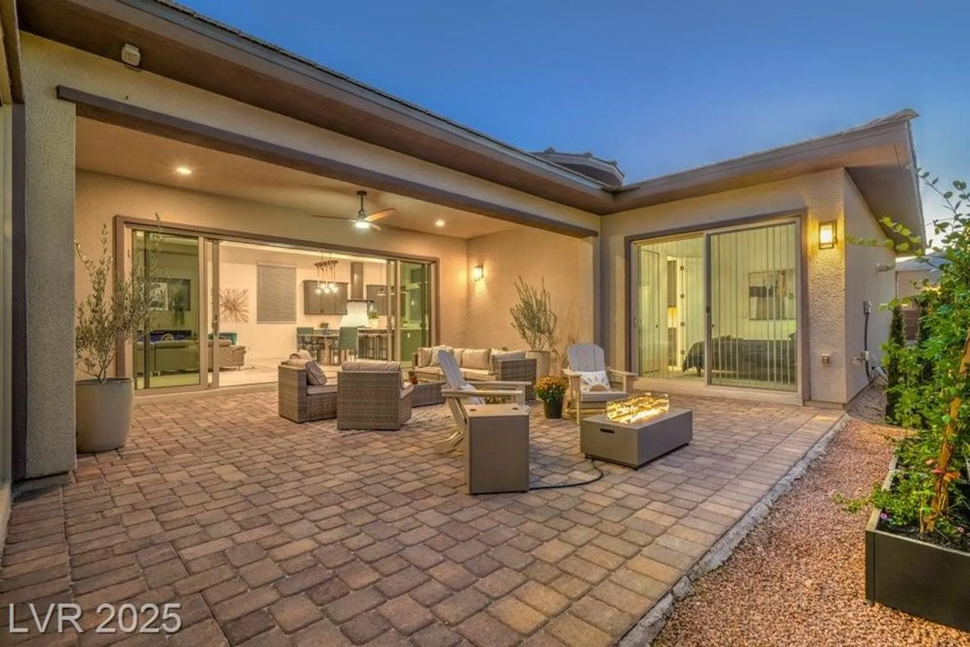 Property Slideshow image 46 of 74 | 6776 steel mist st, Las Vegas, NV, 89148