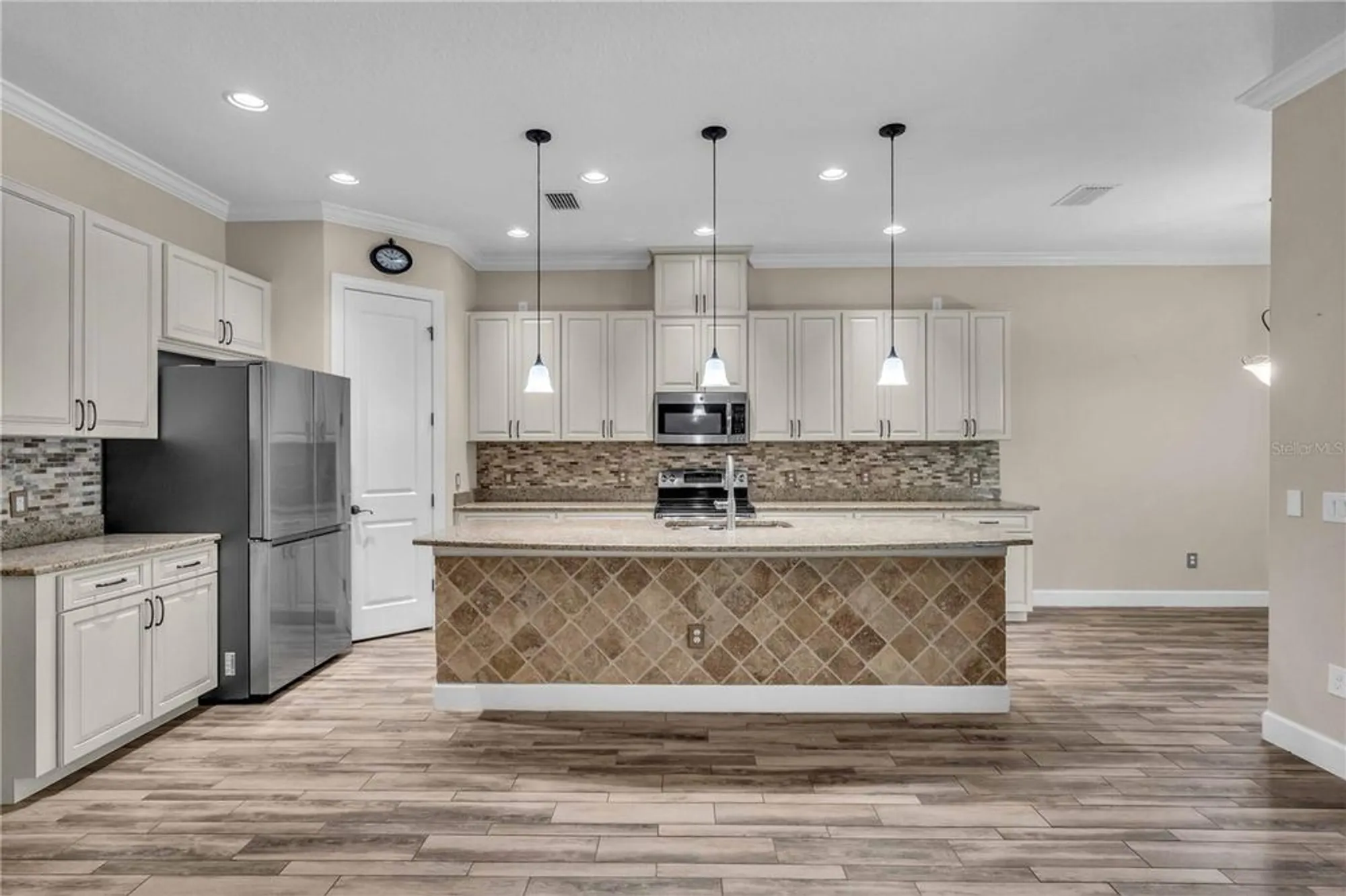 Property Slideshow image 12 of 69 | 9902 craftsman park way, Palmetto, FL, 34221