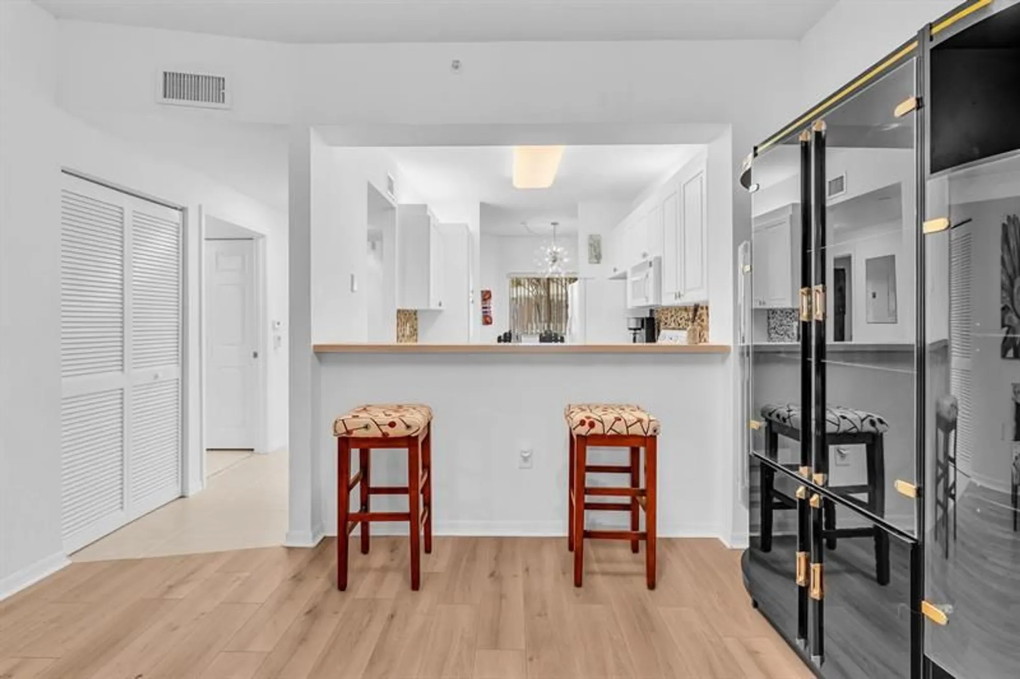 Property Slideshow image 18 of 78 | 7775 yardley dr apt 110, Tamarac, FL, 33321