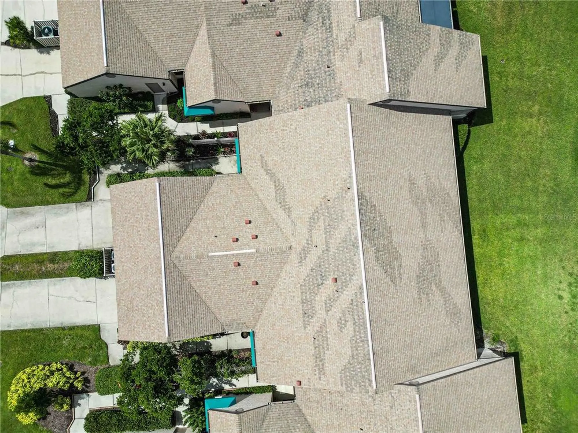 Property Slideshow image 60 of 60 | 6085 clubside dr, Sarasota, FL, 34243