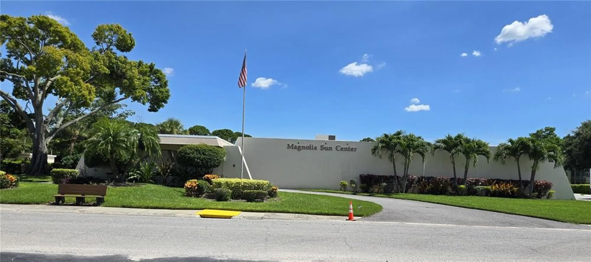 Property Slideshow image 20 of 23 | 5925 terrace park dr n unit 106, Saint Petersburg, FL, 33709