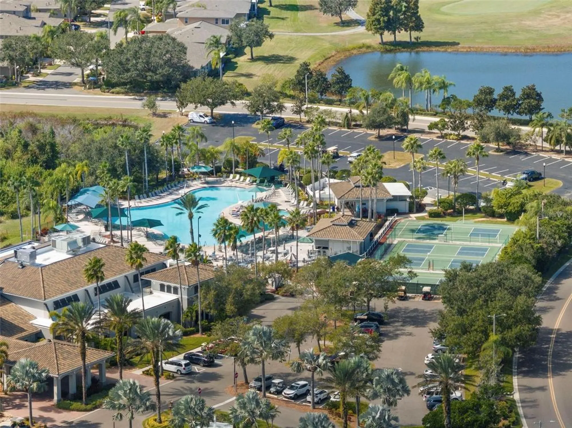 Property Slideshow image 14 of 41 | 1927 acadia greens dr, Sun City Center, FL, 33573