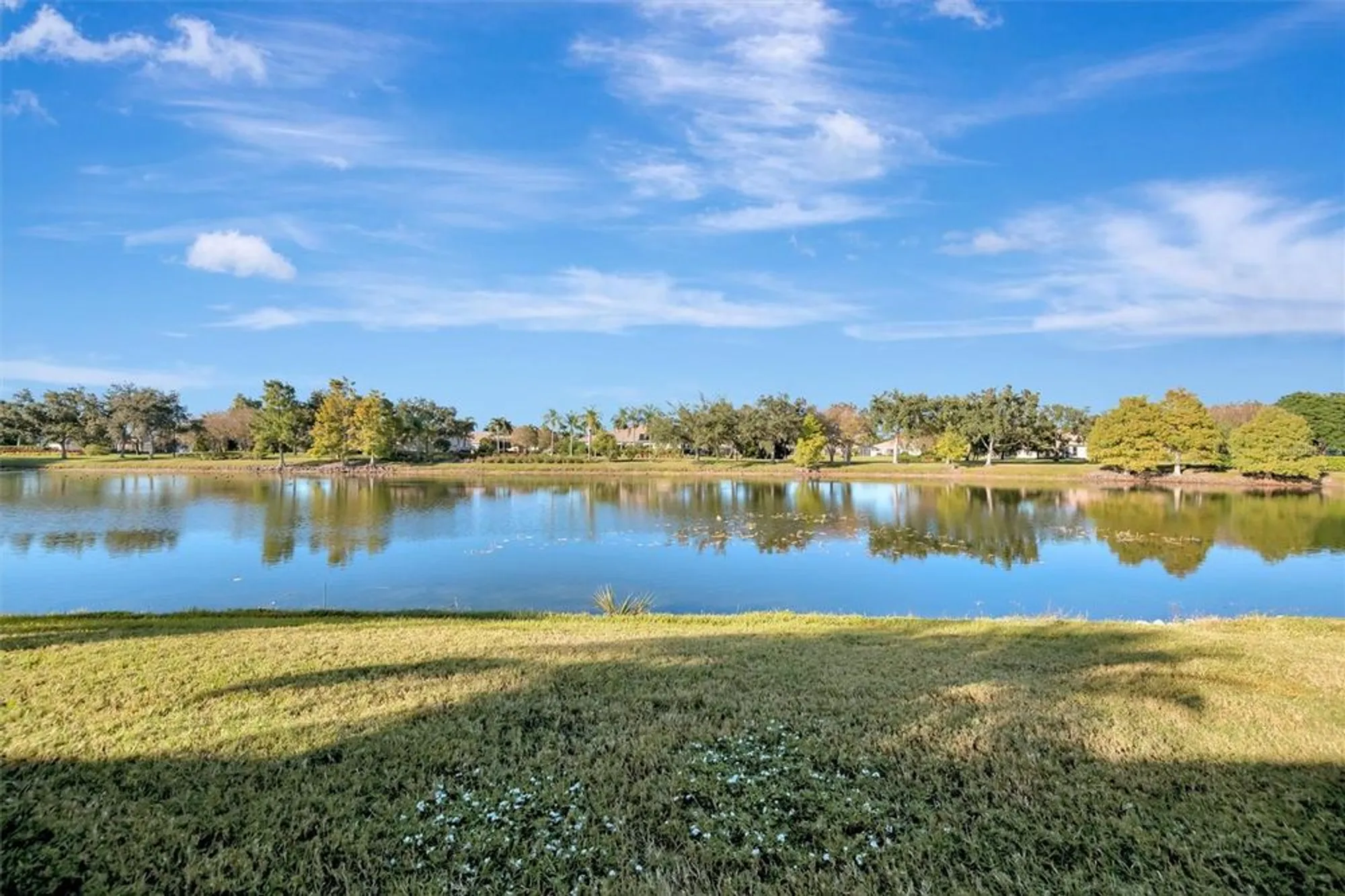 Property Slideshow image 19 of 37 | 4265 cascade falls dr, Sarasota, FL, 34243