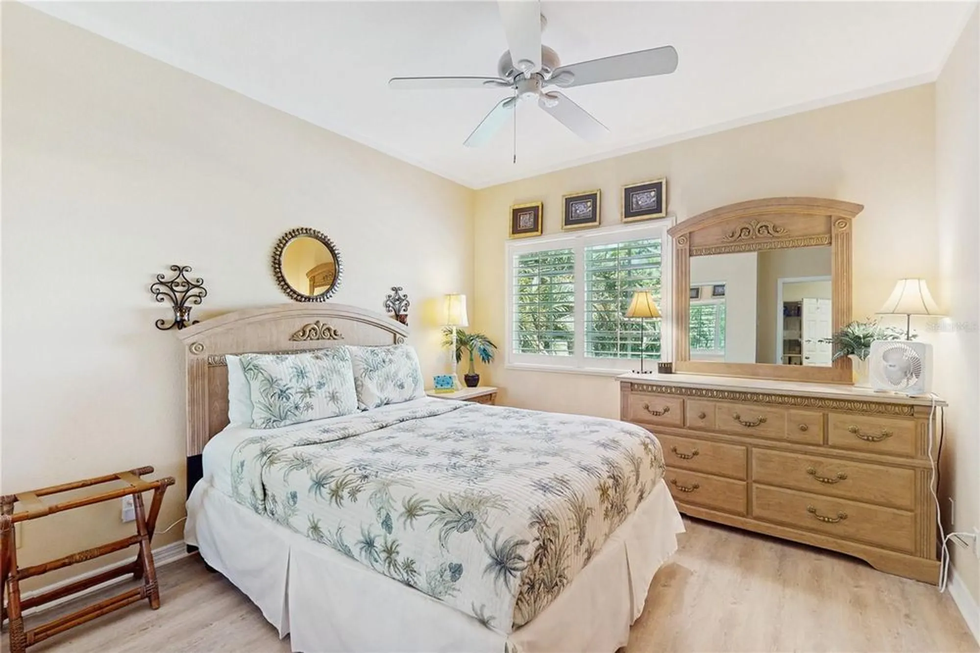 Property Slideshow image 8 of 19 | 2090 big pass ln d, Punta Gorda, FL, 33955