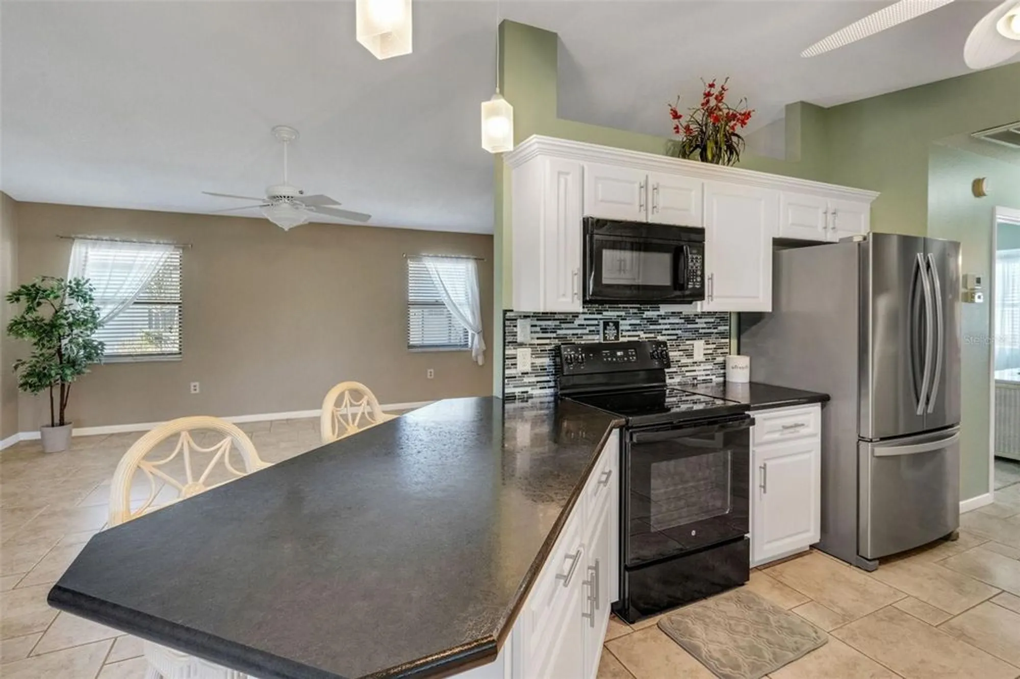 Property Slideshow image 8 of 26 | 3173 sand trap ct, Lakeland, FL, 33810